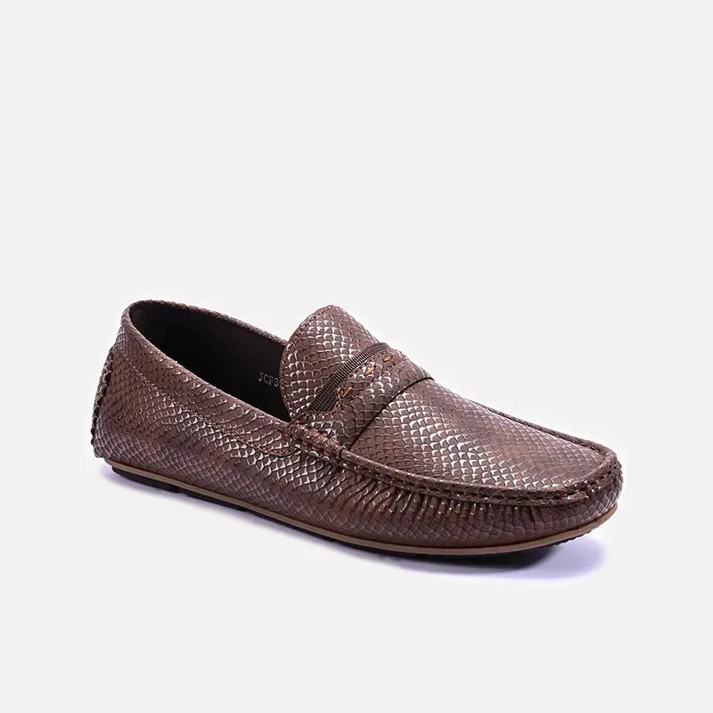 Brown Textured Loafers Men 0130937 Pull Tab Wrinkle Resistant