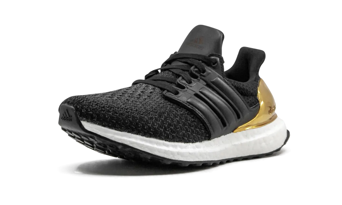 UltraBoost PS Everyday Ease Happy Walk