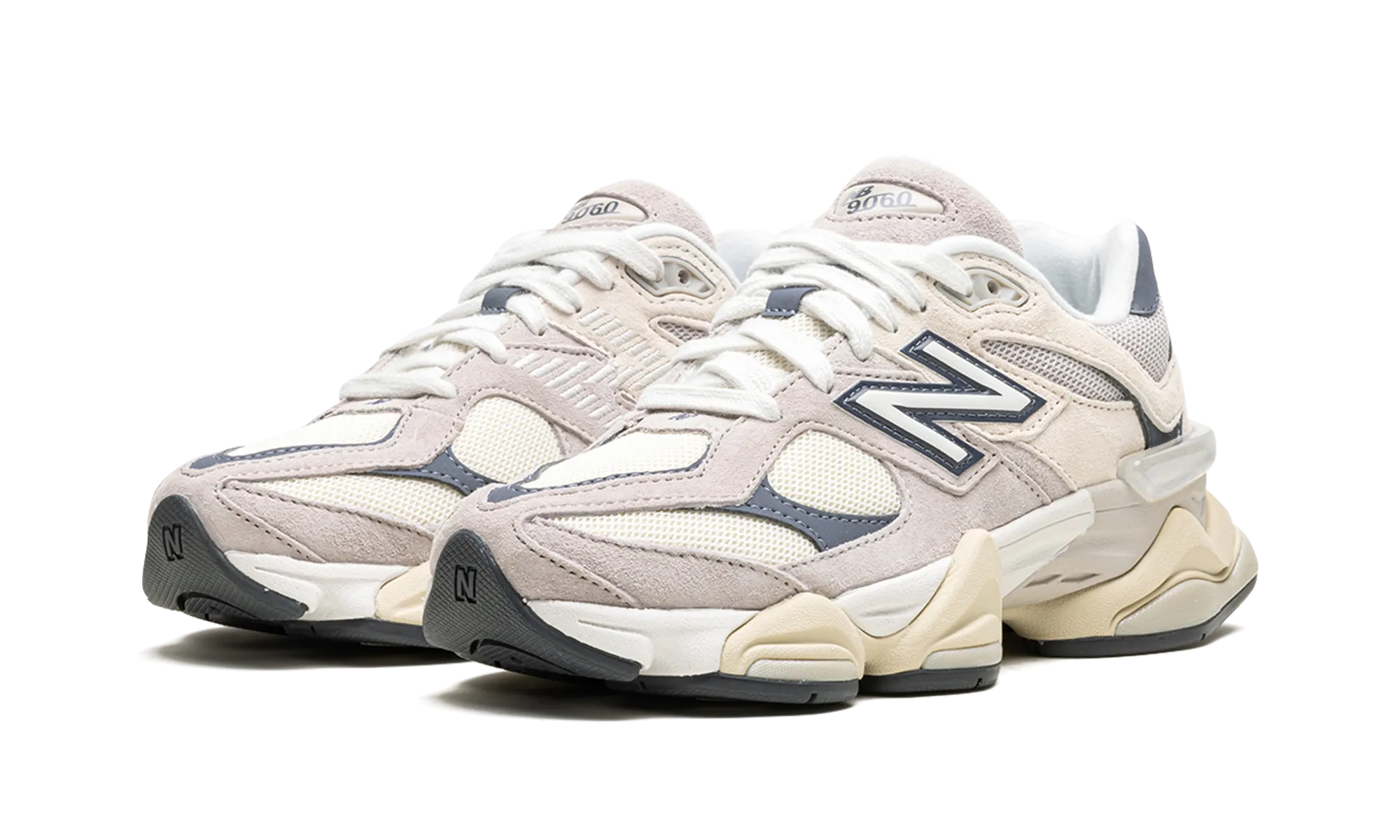 Edge Hike Trend Focus 9060 "Moonrock Linen"