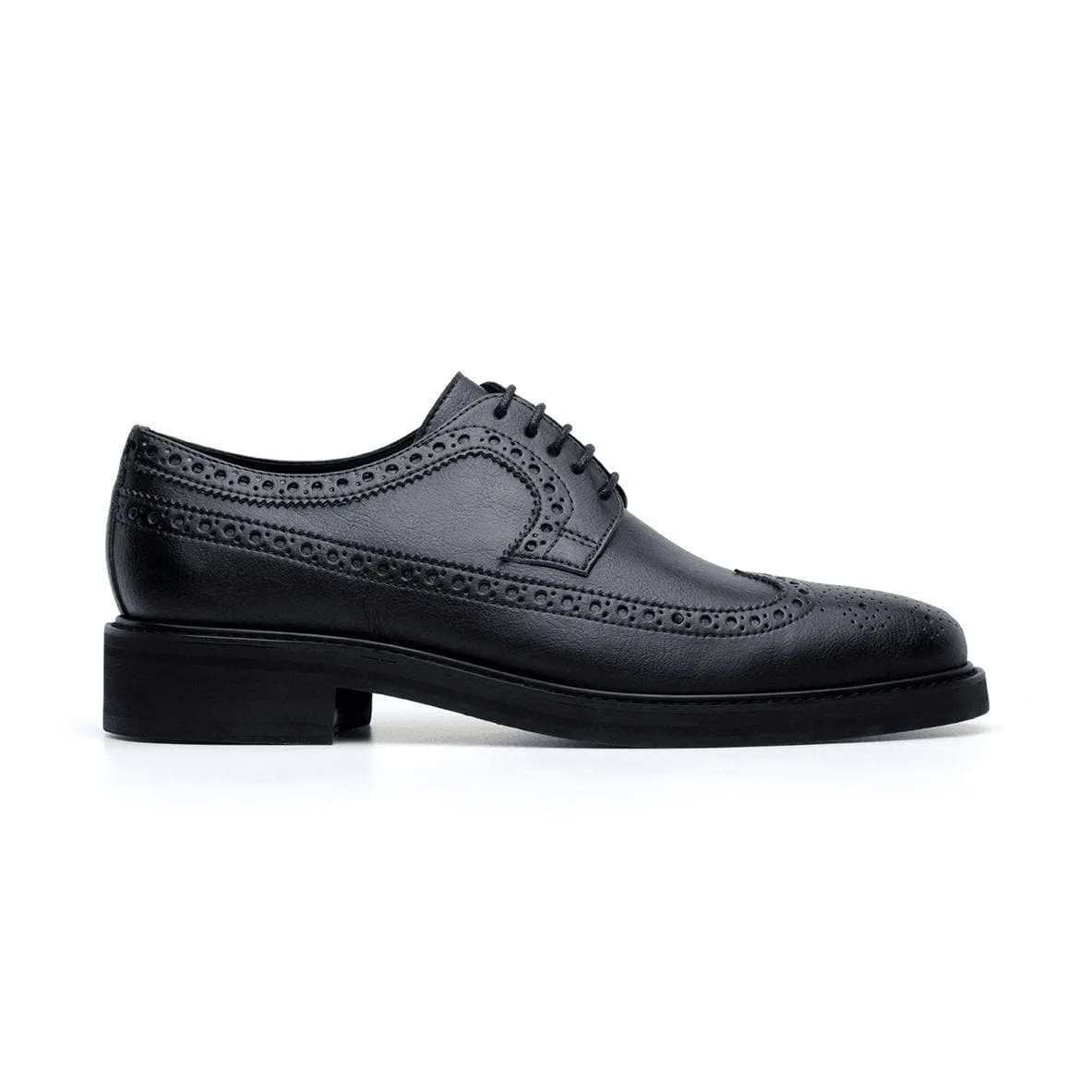 Form Ease 'Longwing' classic brogue in high-quality vegan leather by Brave Gentleman - black