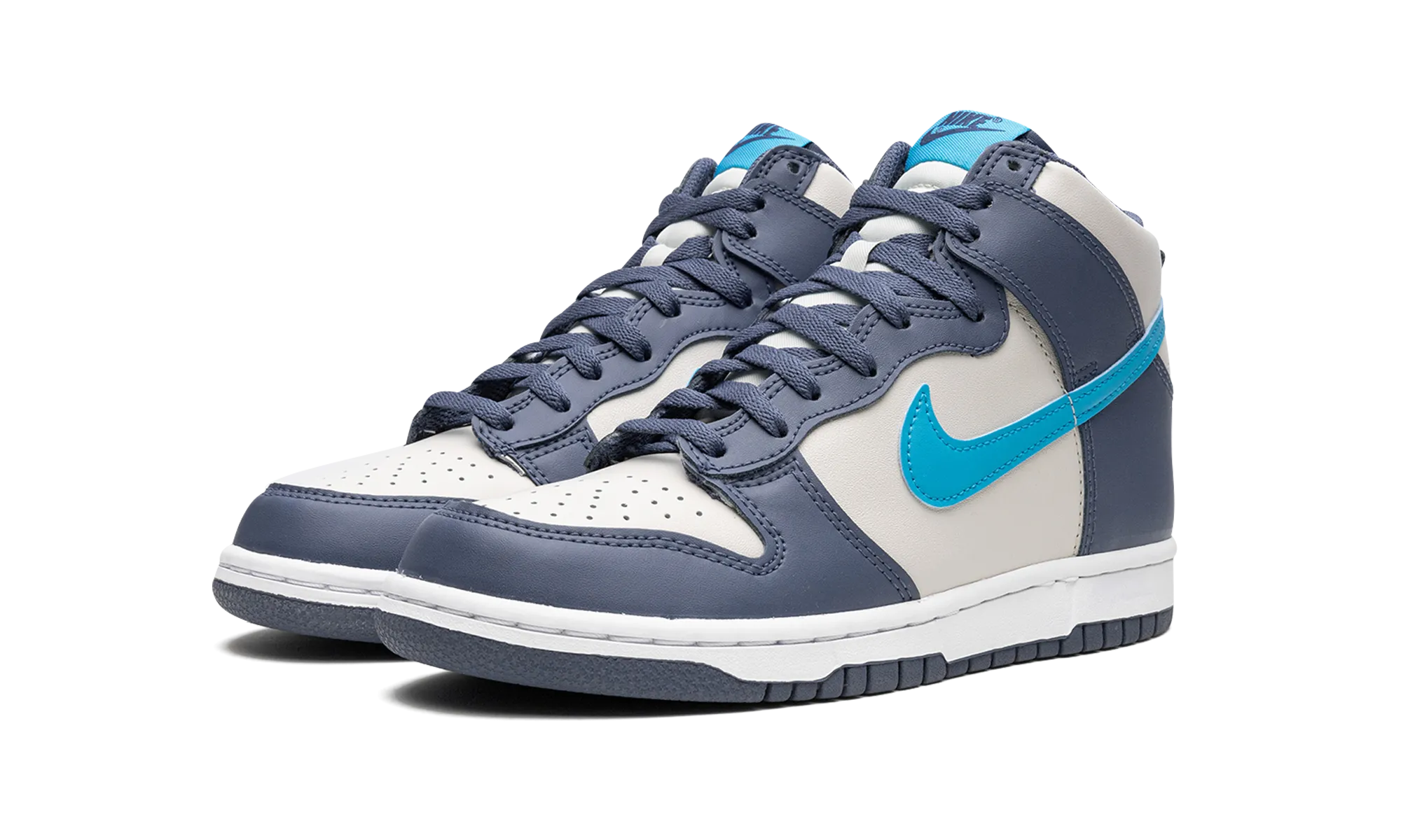 DUNK HIGH GS "Light Bone / Diffused Blue" Subtle Look Chic Style