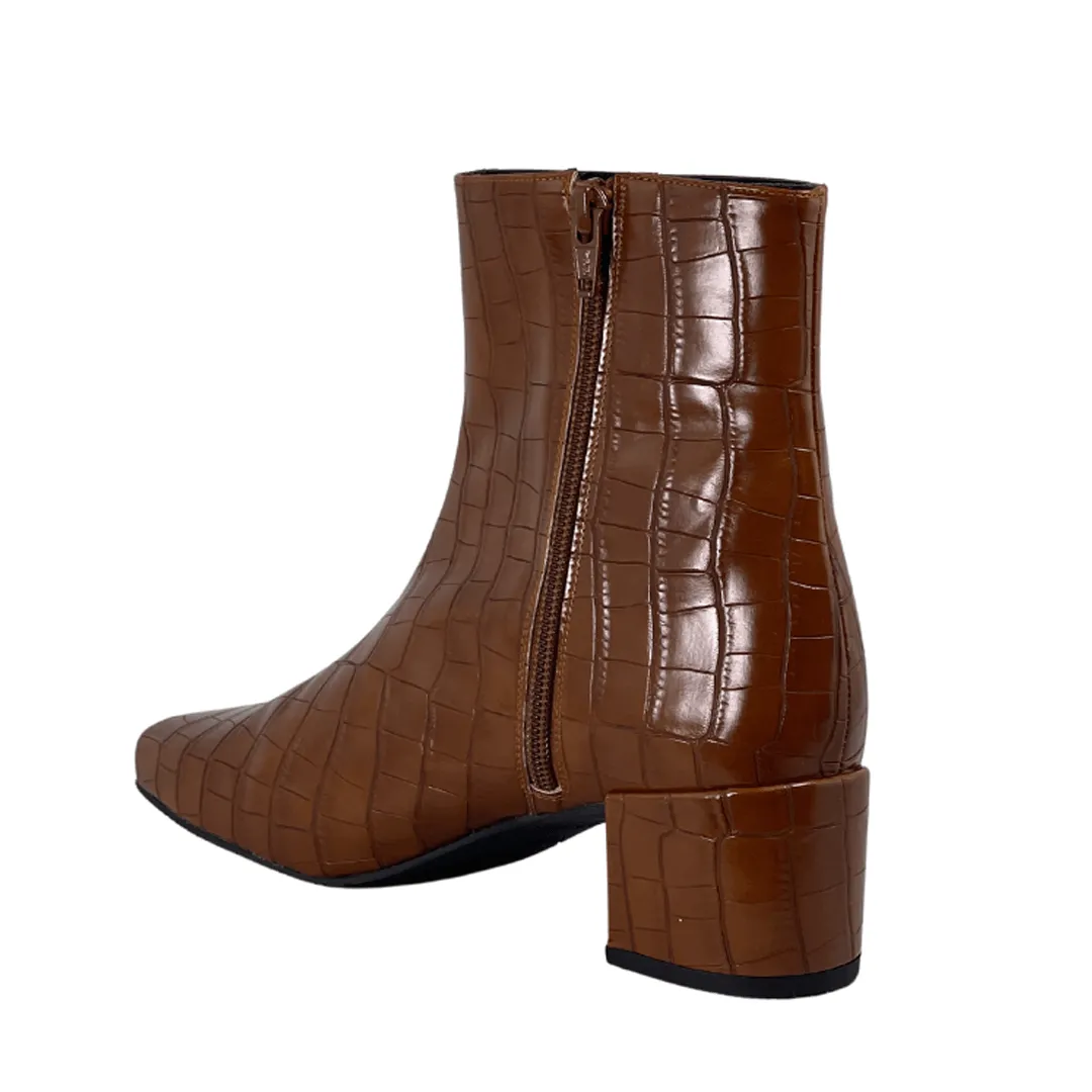 'Jacqui' vegan ankle boot by Zette Shoes - brown croc Insulated Rural Traveler