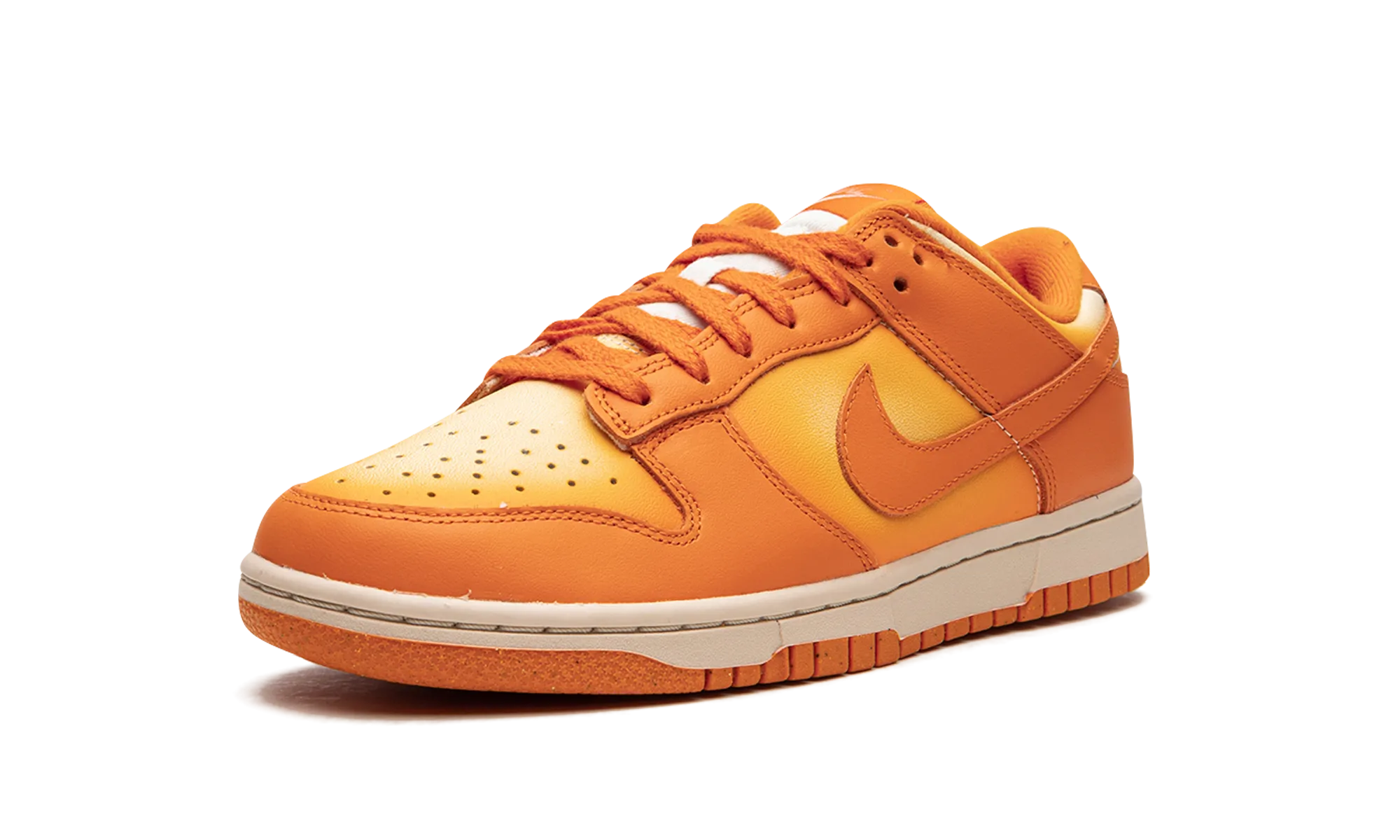 Fit Mode DUNK LO MNS WMNS "Magma Orange"