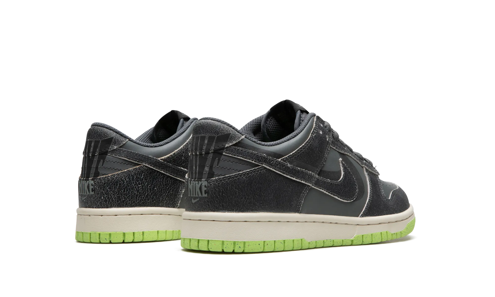 Dunk Low SE GS "Halloween - Cauldron" Night Jog