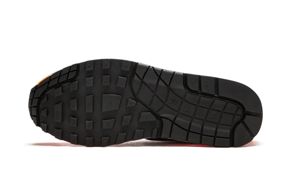 Walk Day Throw Hike Air Max 1 Premium "Just Do It"