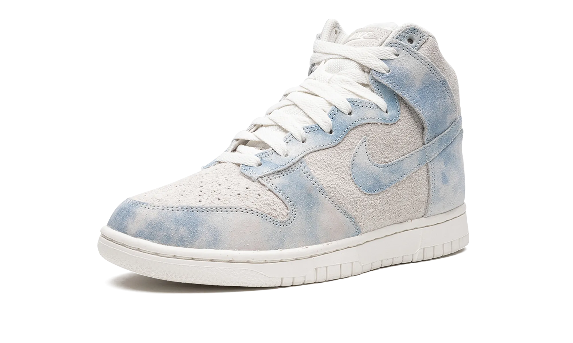 Reinforced   toe DUNK HIGH MNS WMNS "Clouds"