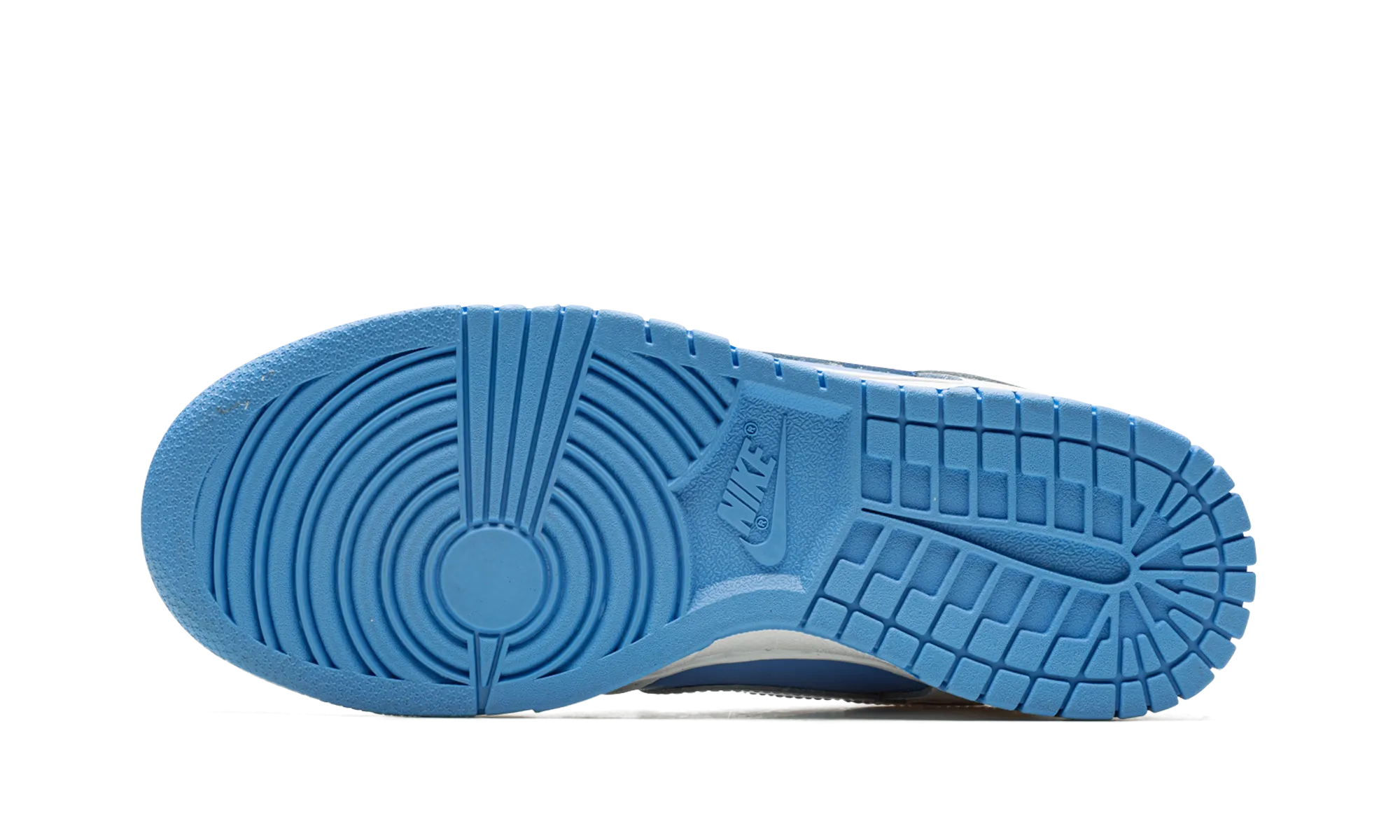 All-Purpose Comfort DUNK LO ESS MNS WMNS "Reverse UNC"