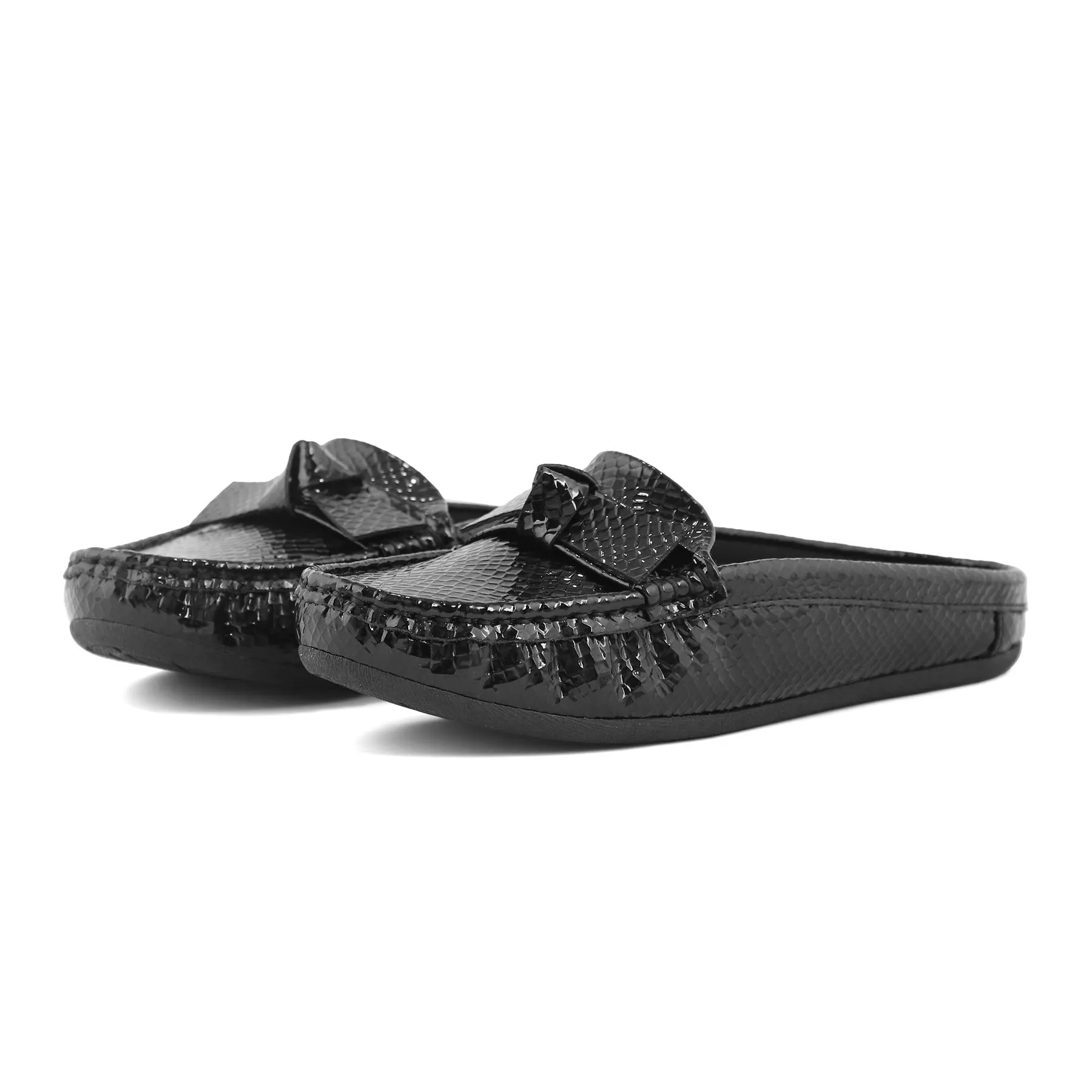 Everyday Ease Black Moccasin WN4419