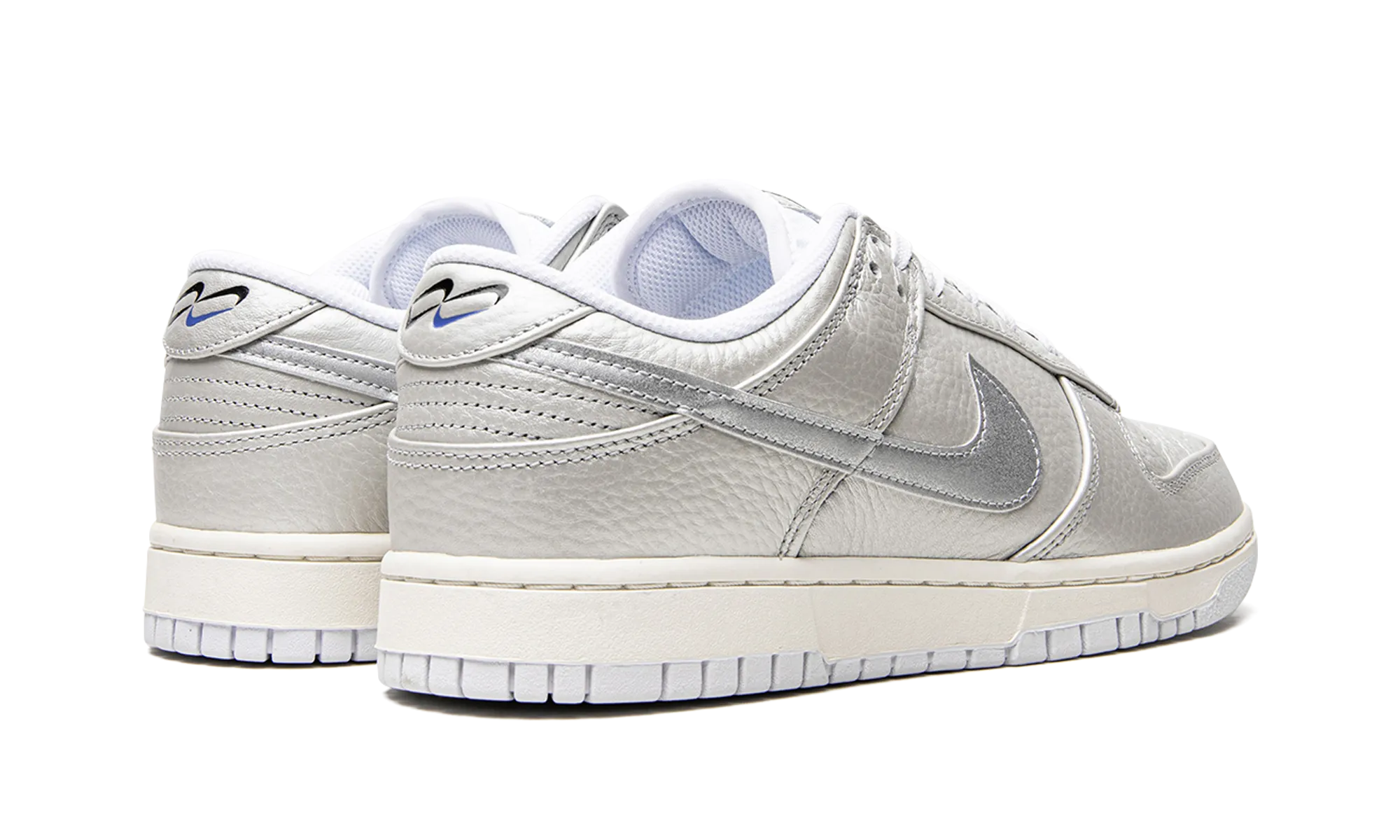 City Snap Bounce Step Dunk Low "Metallic Silver"