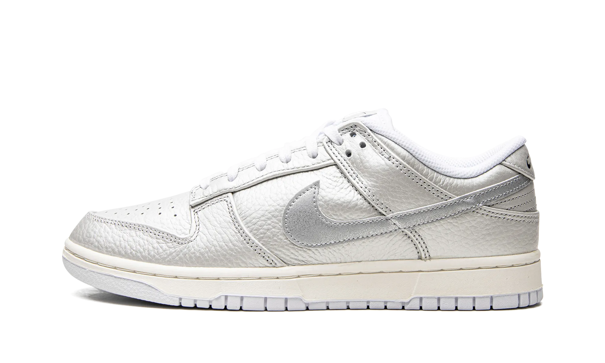 party look Japan Line Dunk Low "Metallic Silver"