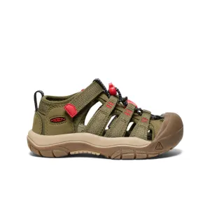 Comfortable Hiking Shoes Little Kids' Newport H2  |  Martini Olive/Aura Orange