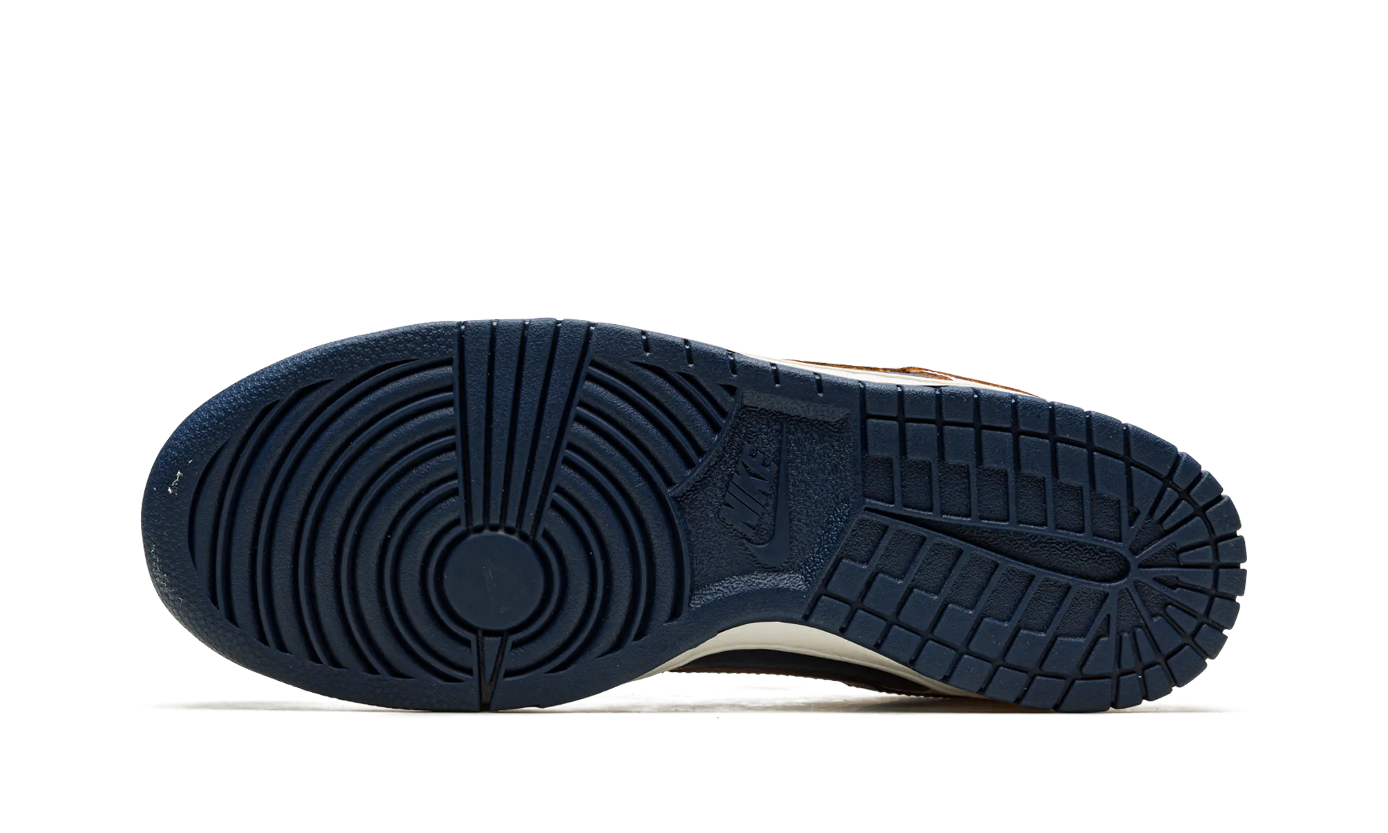SB Dunk Low "HUF - NYC" Cool Days Style Daily