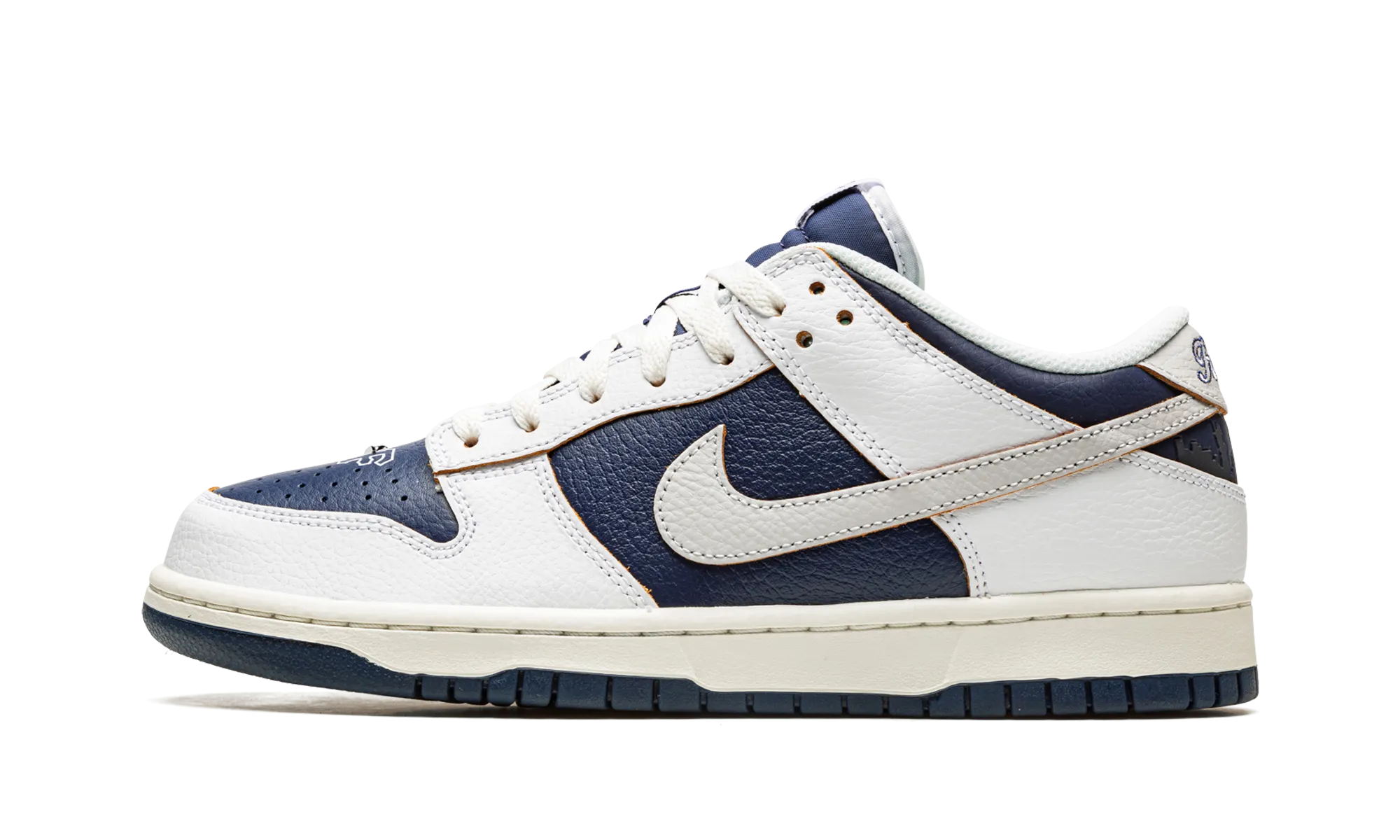 Campus Pace Dynamic Motion SB Dunk Low "HUF - NYC"