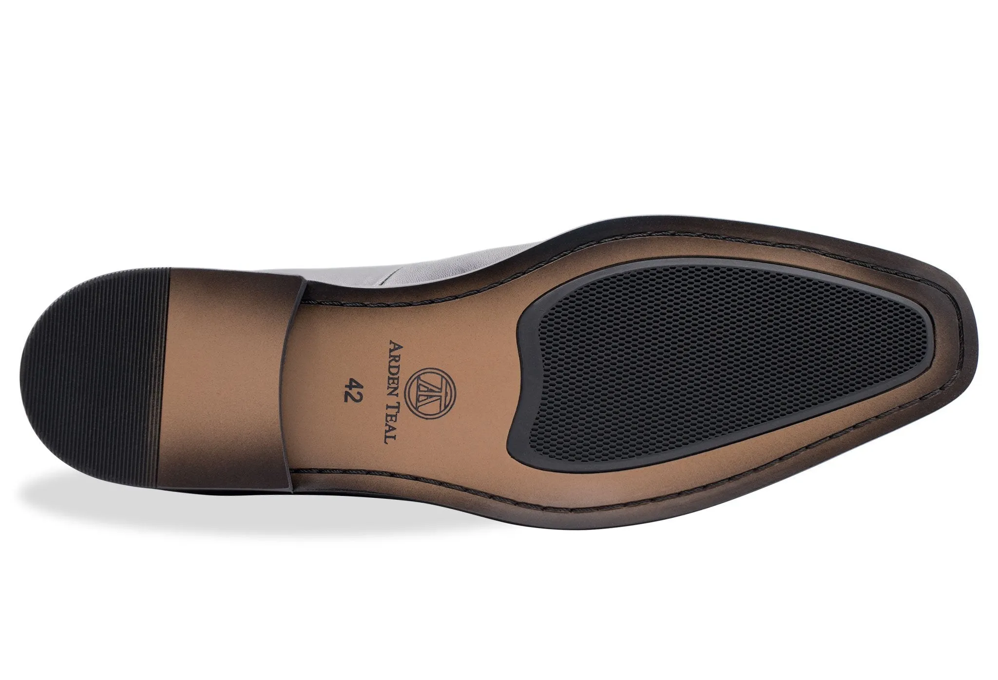 Hero Edge Pergamino Black Tassel Loafer