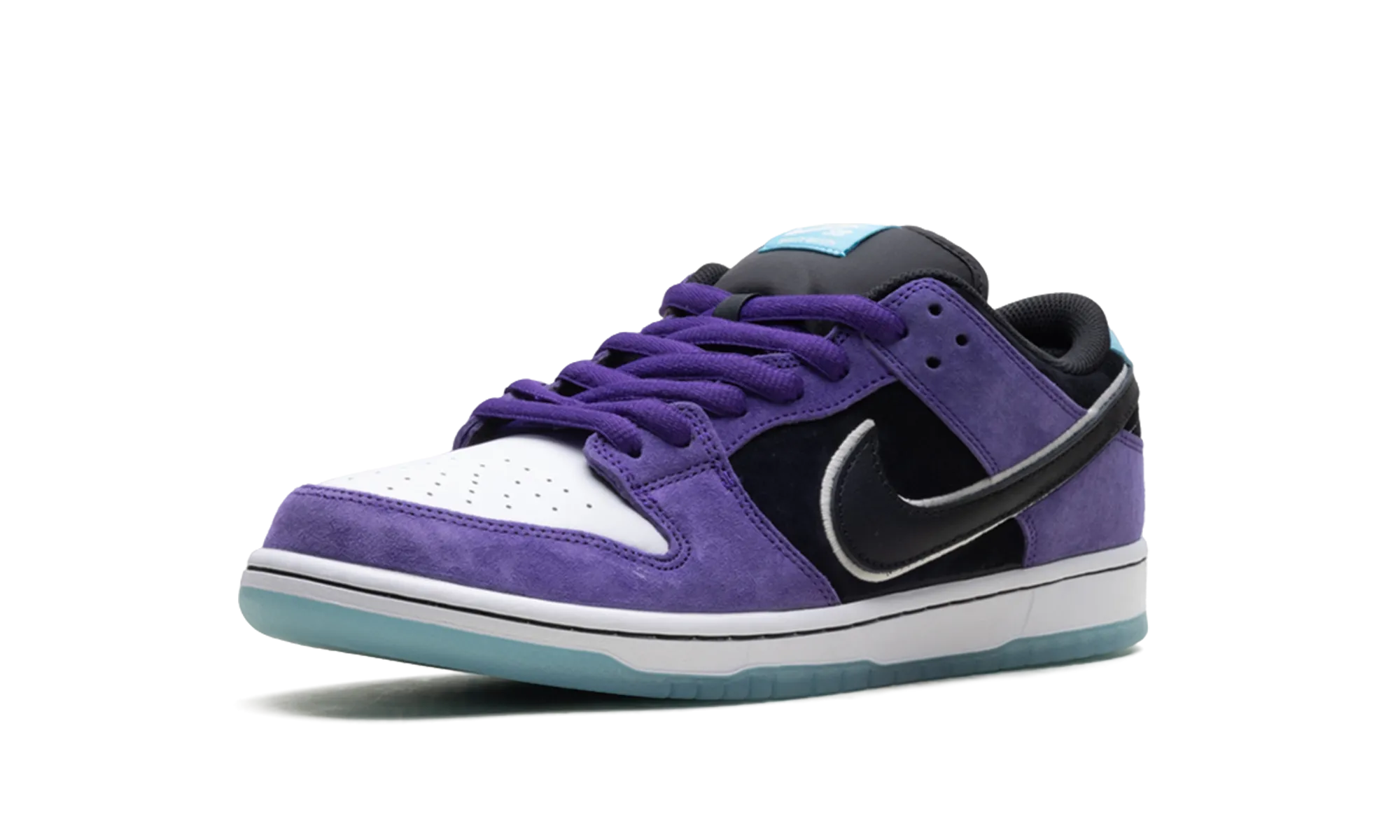 Timeless Look SB Dunk Low "Hayley Wilson"