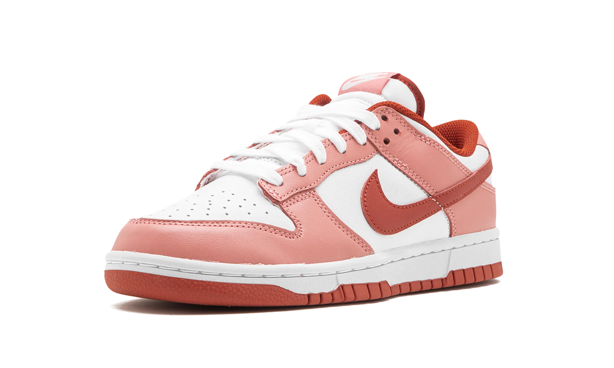 Flat Finish Step Flow DUNK LOW WMNS "Red Stardust"