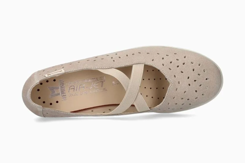 Karla Perf - Light Taupe 15818 Flexible Fit Frequent Travelers