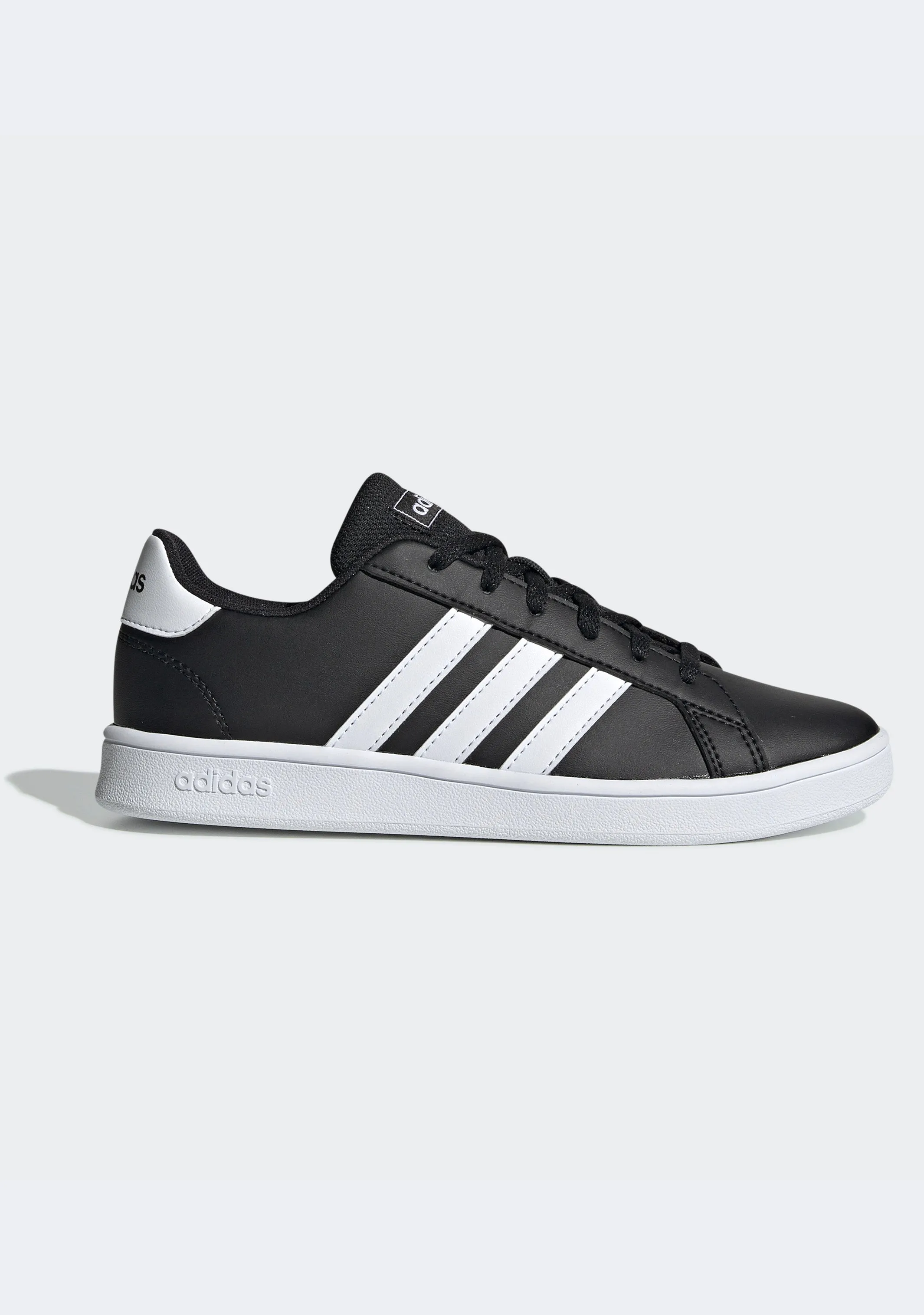Modern Motion Non Restrictive Upper Adidas Junior Grand Court