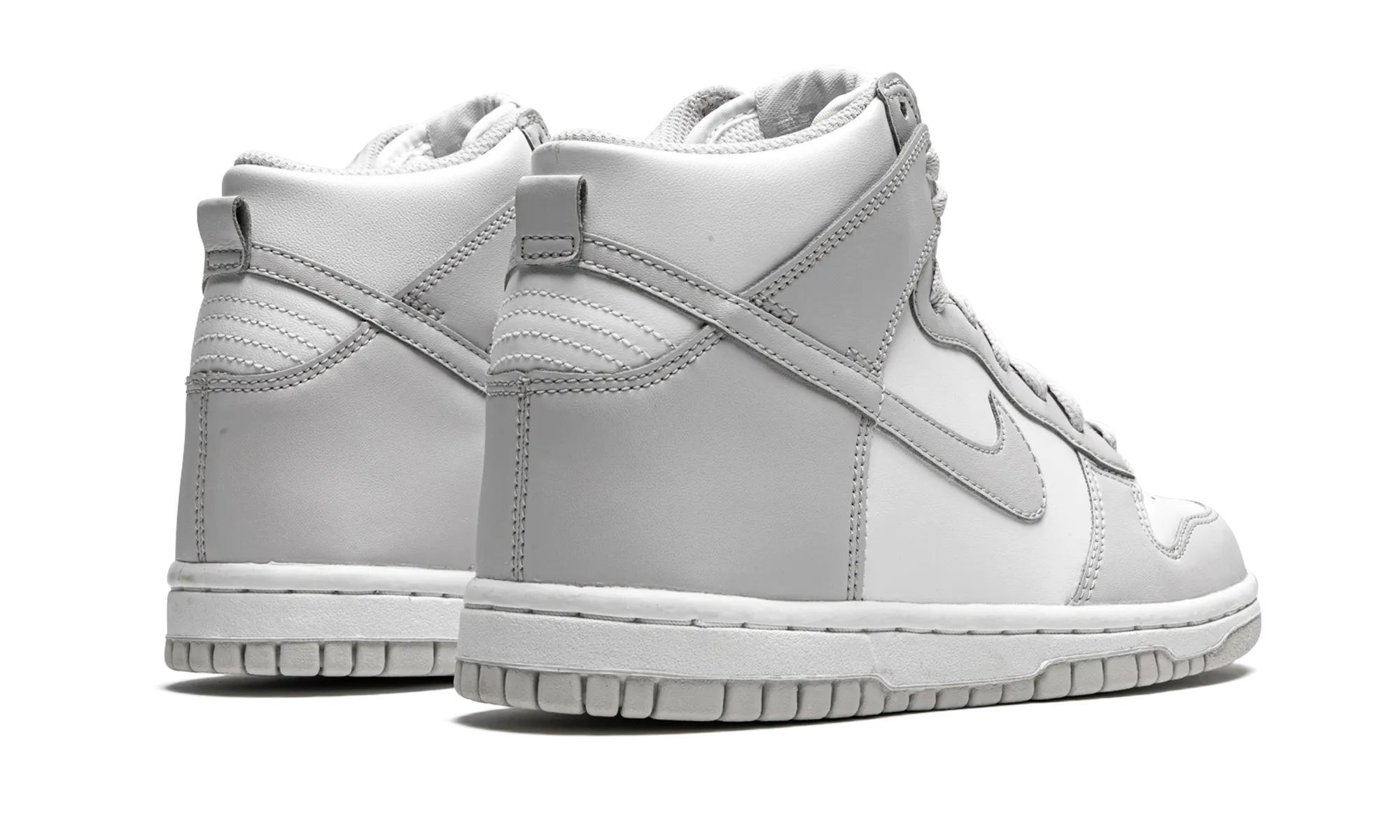 Dunk High GS "Vast Grey" Move Free Seamless Design