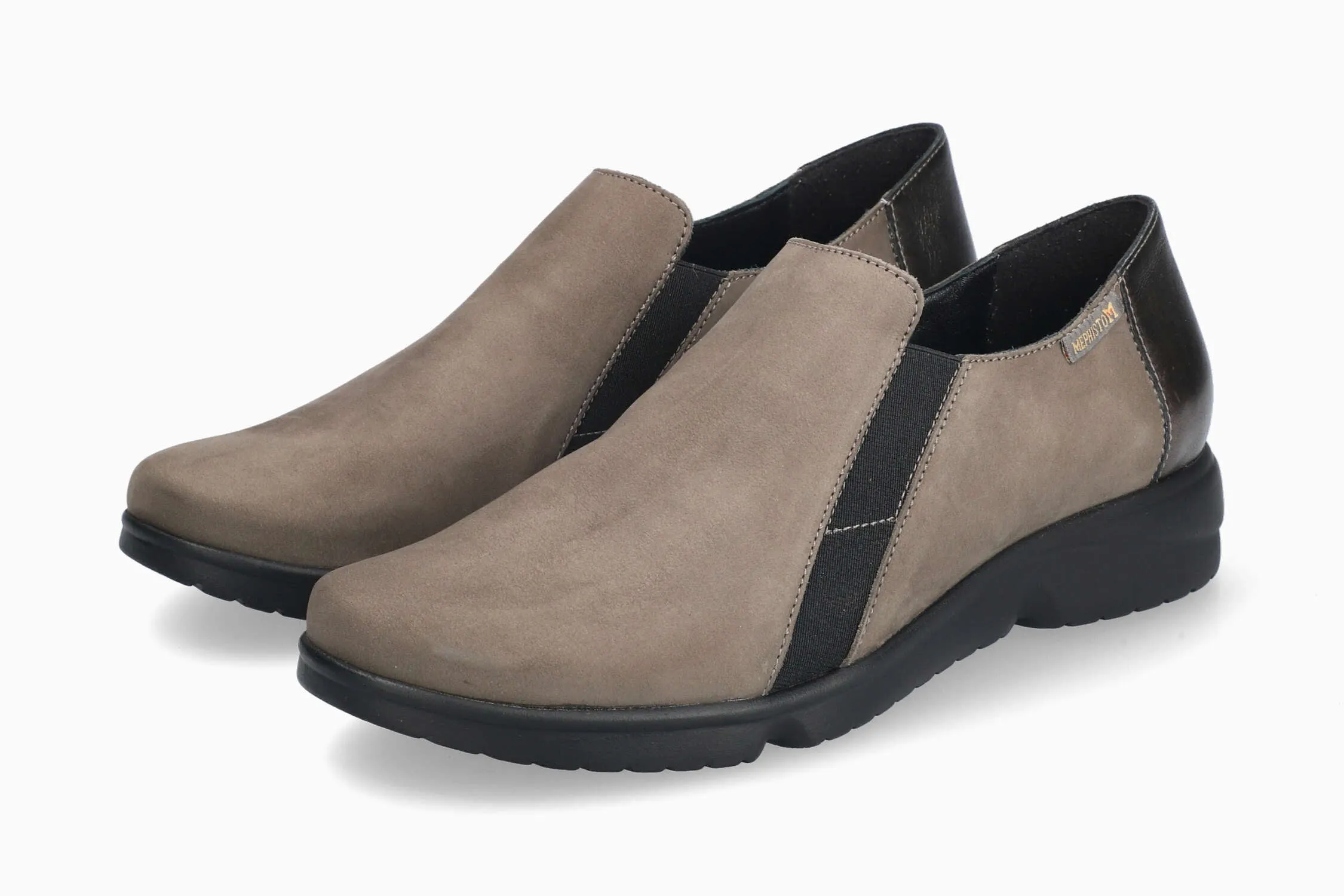 Ventilated Mesh Travel Enthusiasts Romea - Walnut 690H