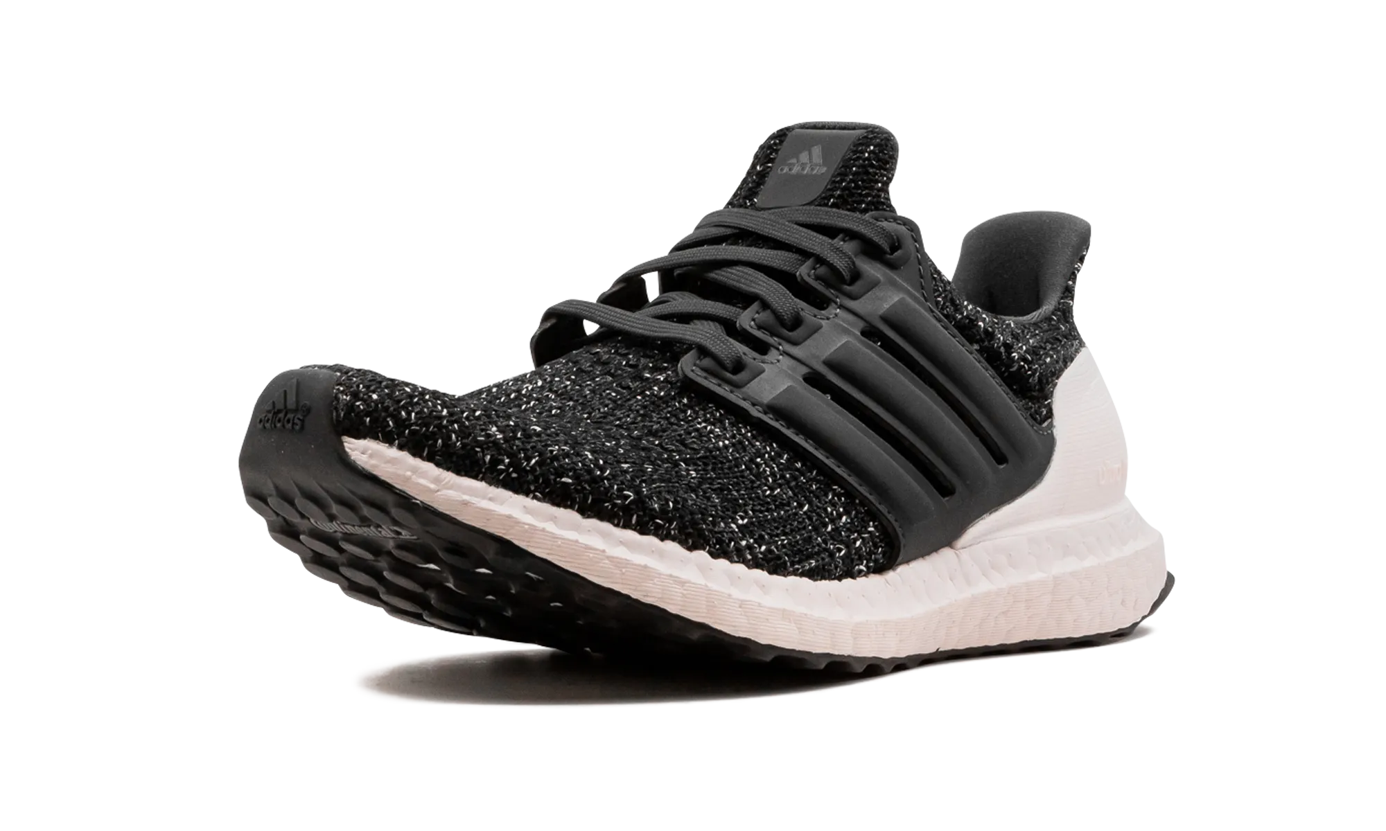 ULTRABOOST WMNS Dirt Walk Round Toe Design