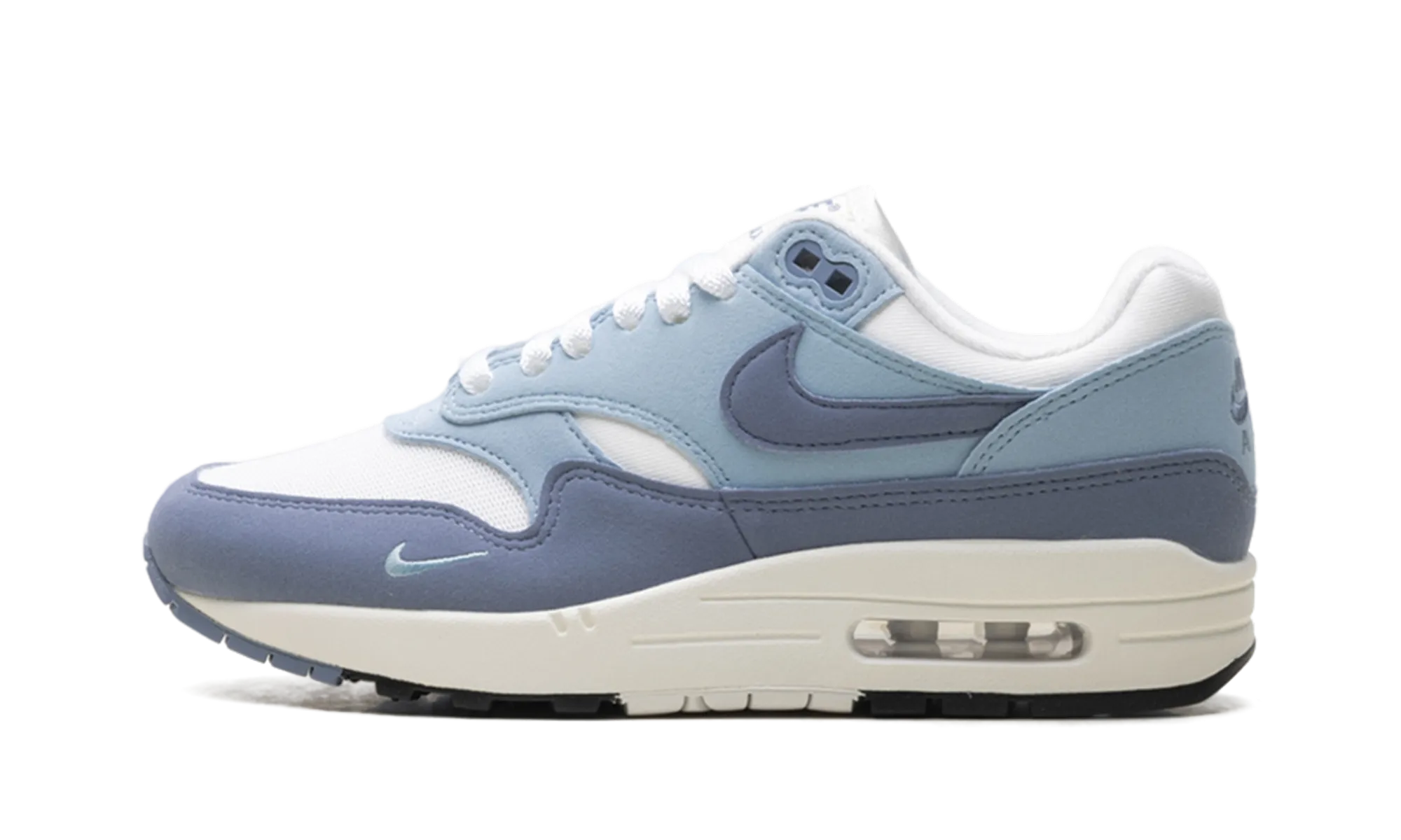 Nike Air Max 1 '87 WMNS "Light Armory Blue Ashen Slate" Date night