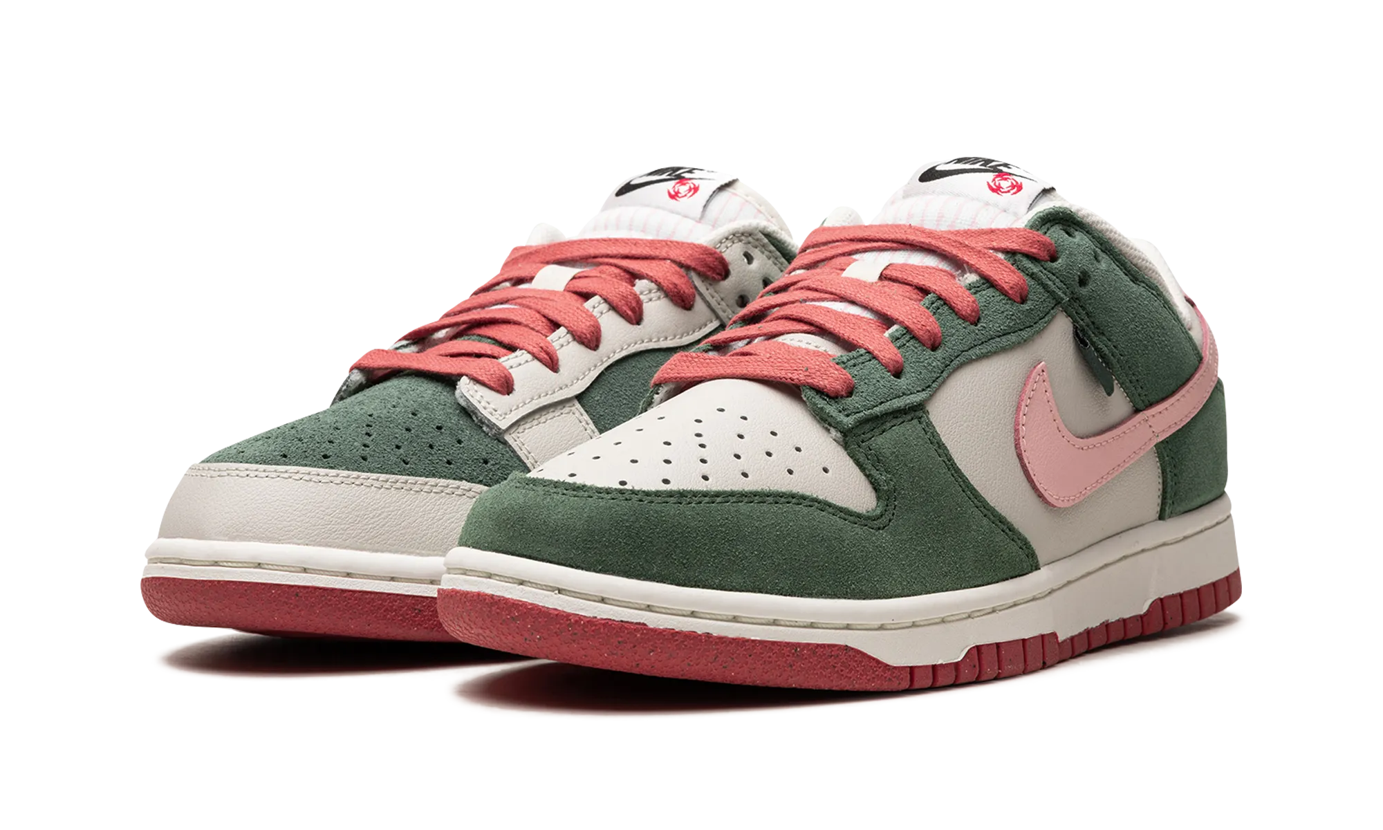 Chill Mode Effortless Motion DUNK LO SE WMNS "All Petals United"