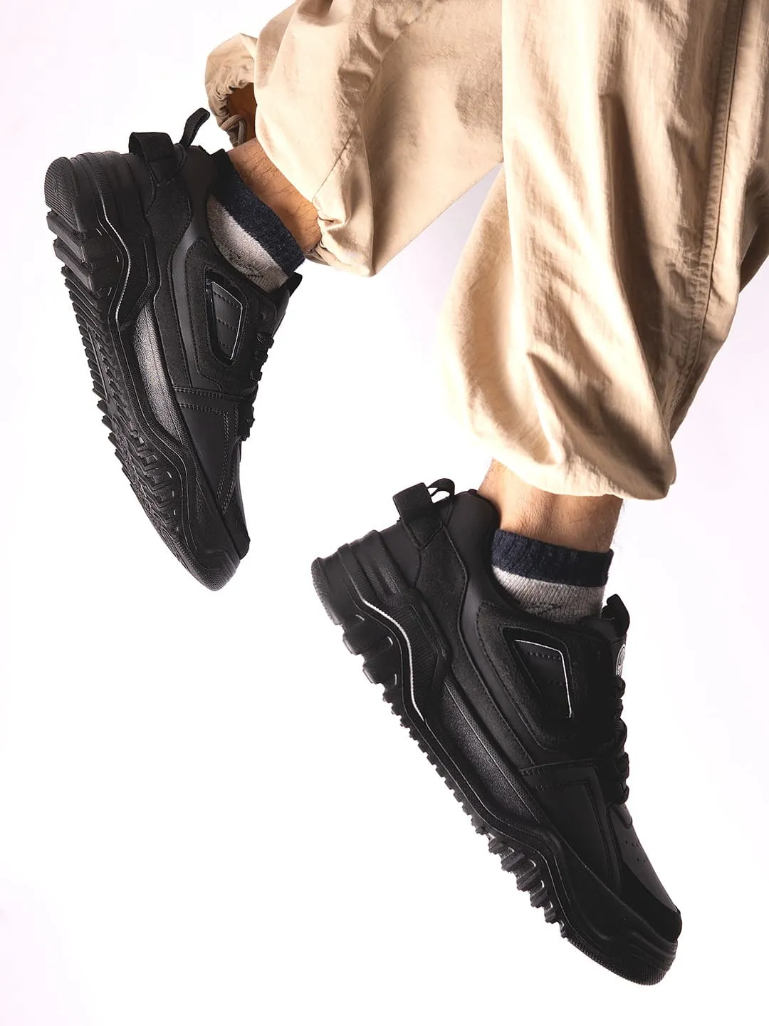 Bacca Bucci EVOLVE - The Ultimate Low-Top Sneakers for Men Anti Bacterial