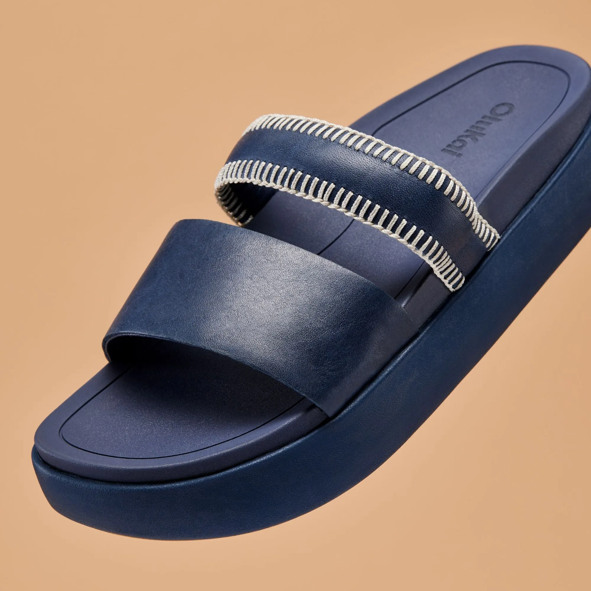 Pae - Mood Indigo PU Sole Resort Look