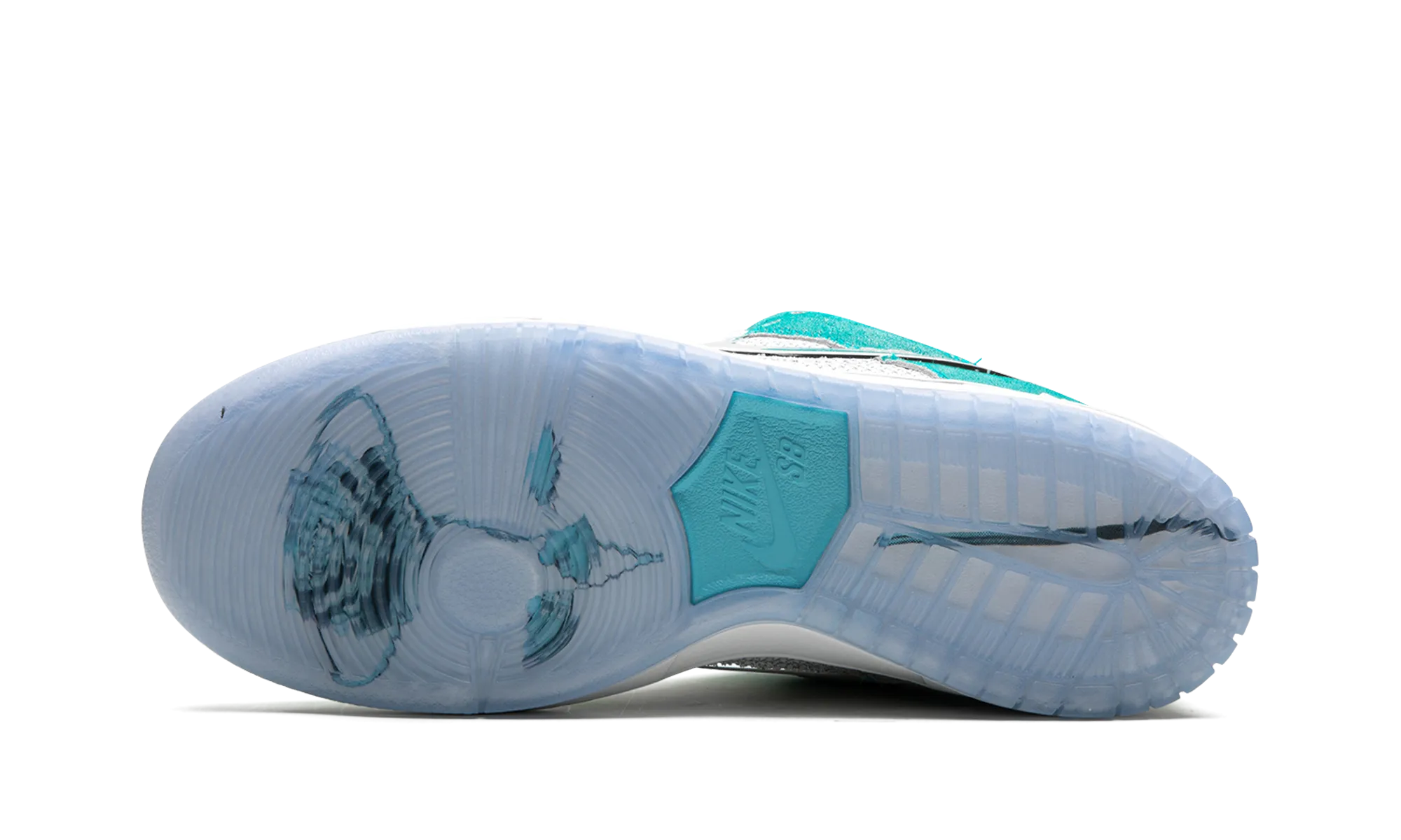SB Dunk Low Pro QS "April Skateboards" Sporty Style Stay Comfy