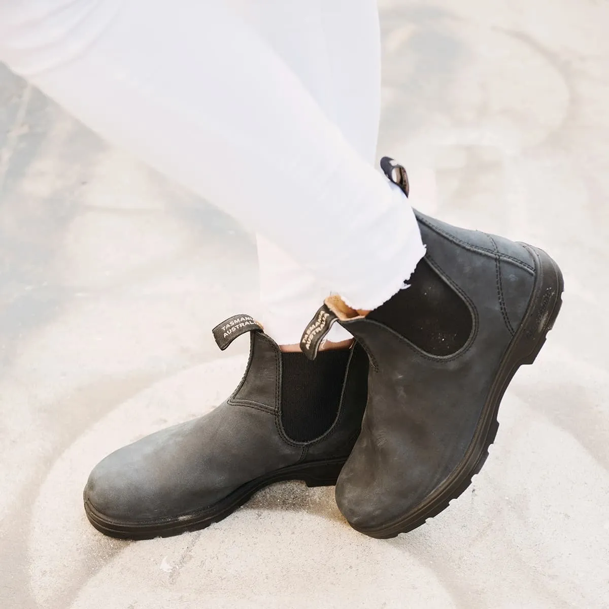 587 - Rustic Black Work Utility