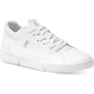 ON  The Roger Advantage All White Sneaker - 48.99456 Energy Return EVA Foam Speed Step