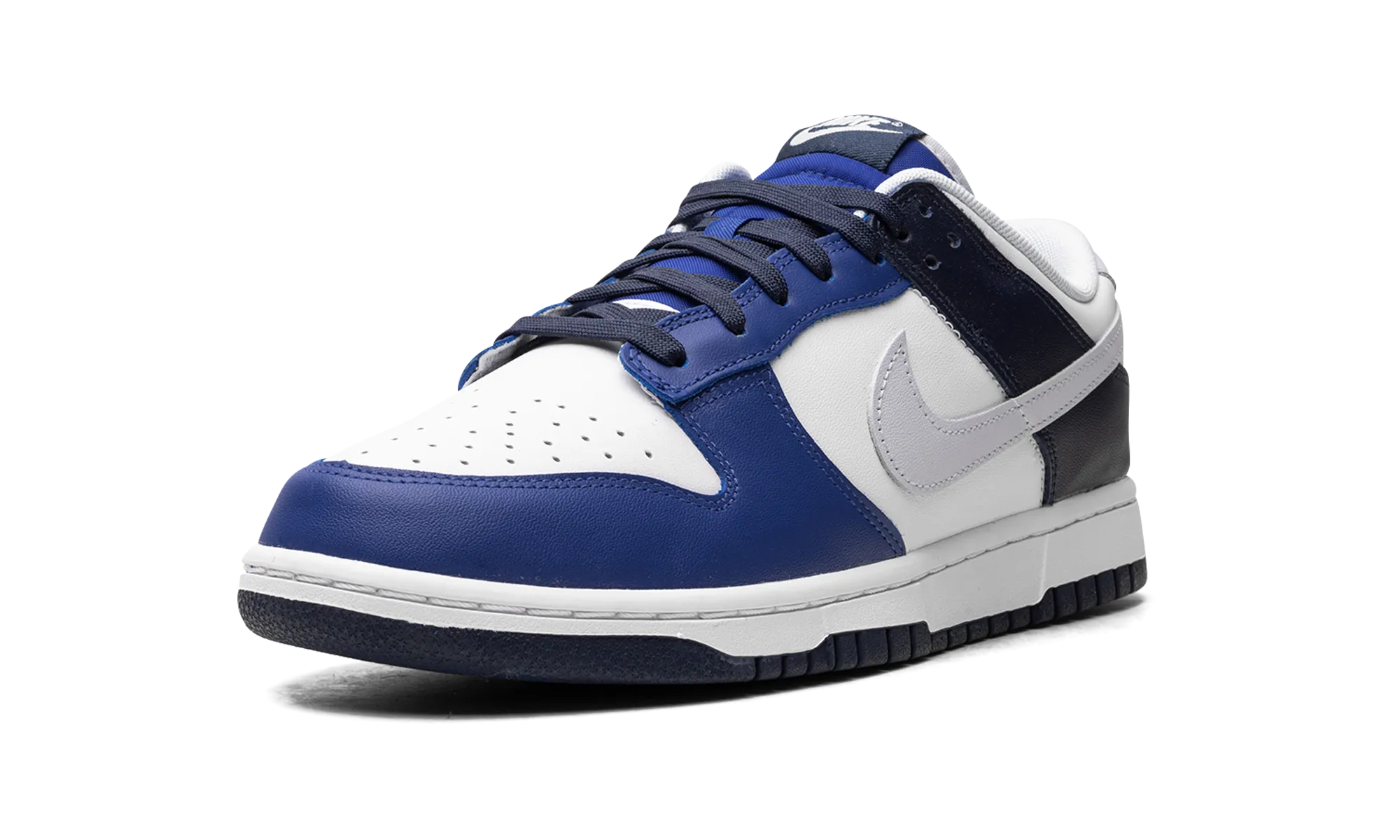 Dunk Low "Game Royal Navy" Spring Vibe Bridge Walk