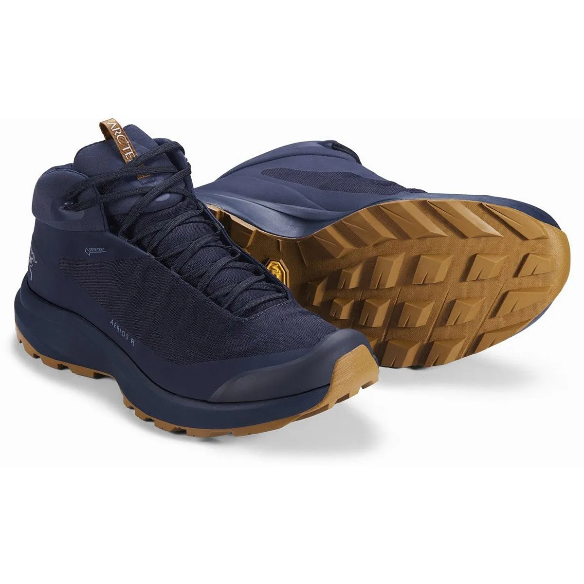 Comfortable Insole Men's Aerios FL Mid GTX Shoe