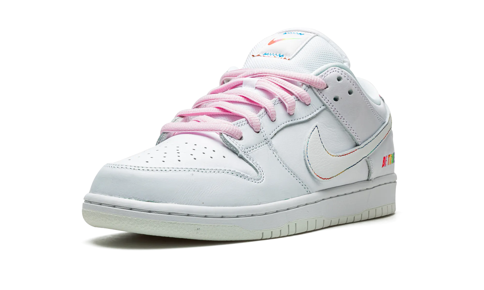 SB Dunk Low Pro BeTrue "Be True" Trendy Look