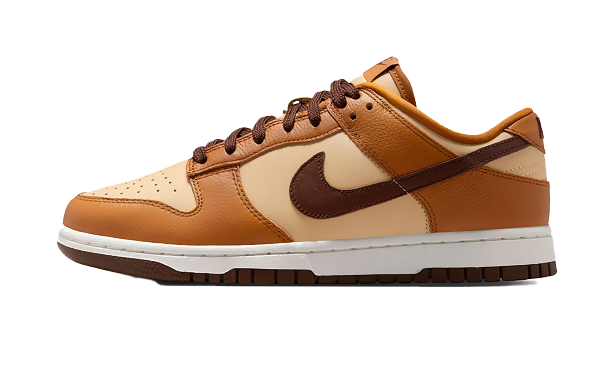 Functional Design Dunk Low SE WMNS "Cherry Charms - Desert Ochre"