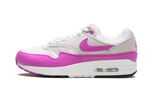Street Pic AIR MAX 1 WMNS "Fuchsia Dream"