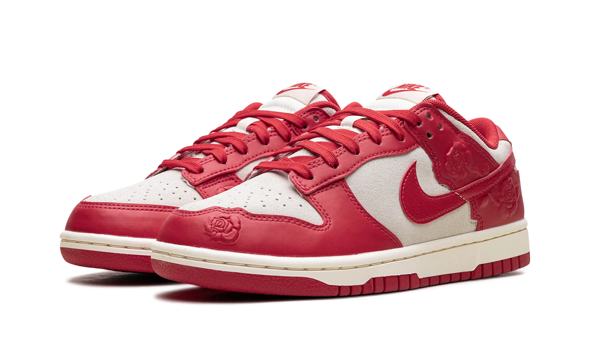 Simple Fit Teen Trend Dunk Low WMNS "Red Roses"