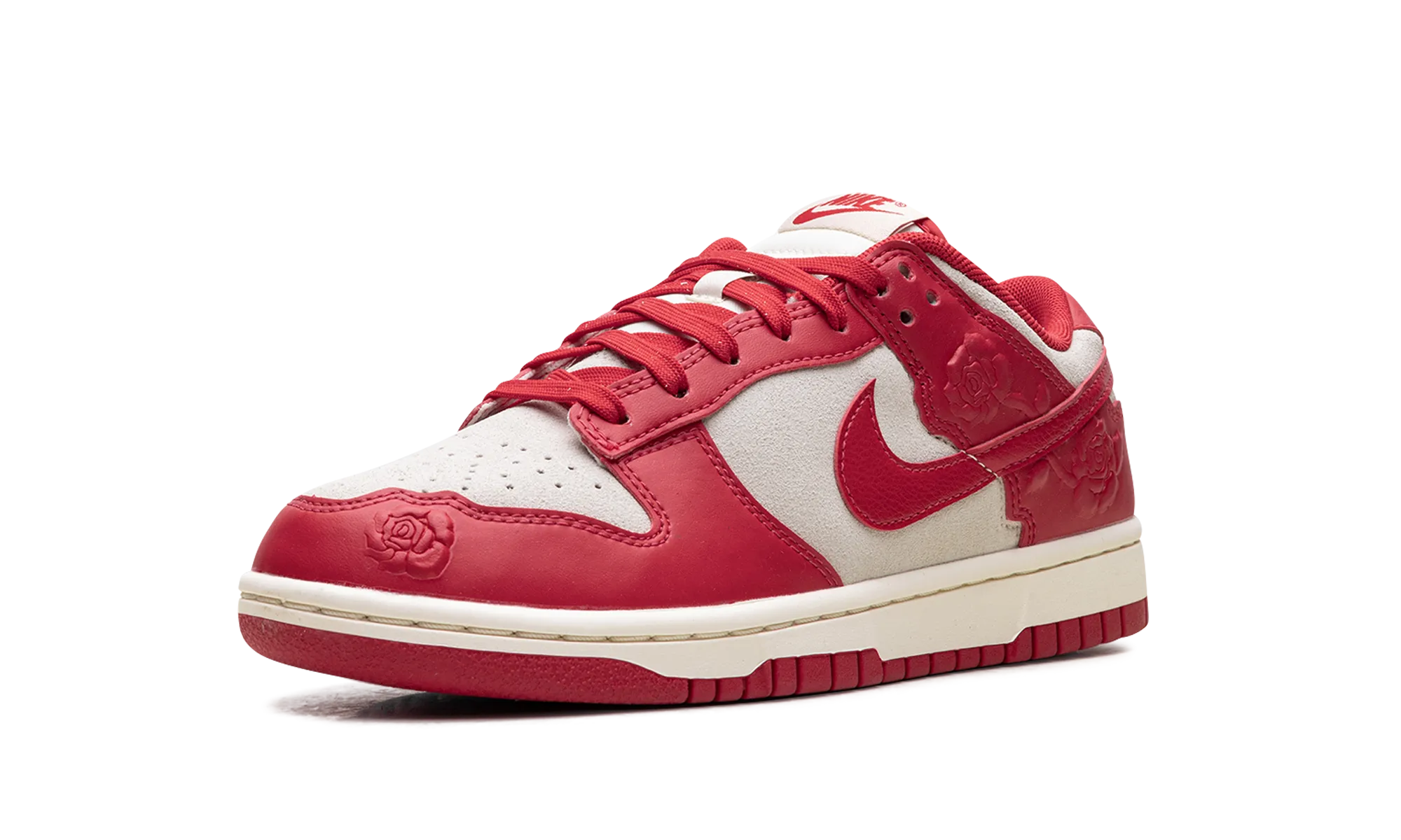 Dunk Low WMNS "Red Roses" Cushioned Feel