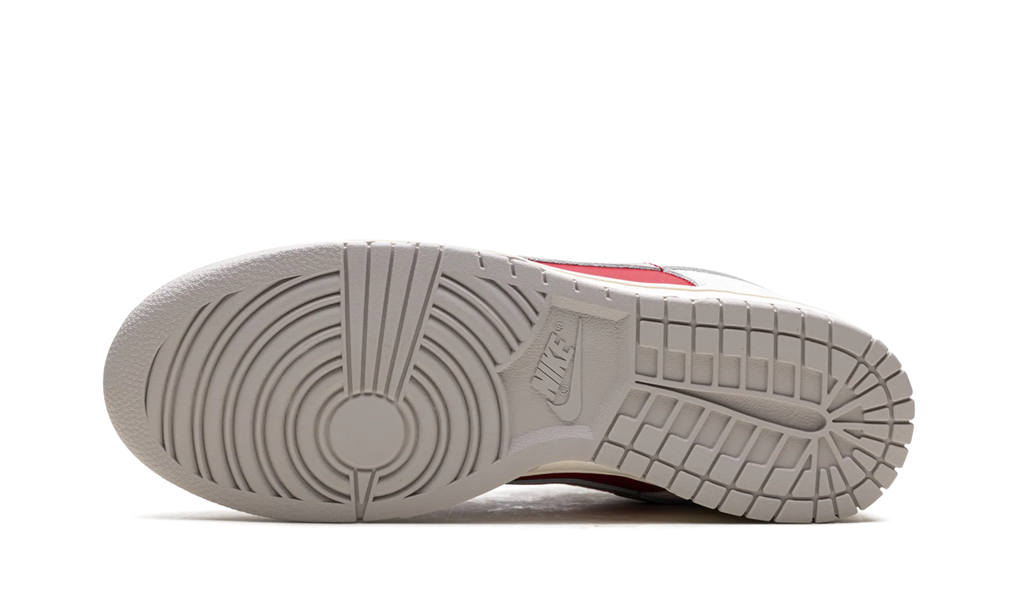 Dunk Low "Red" Light Jog outdoor chill