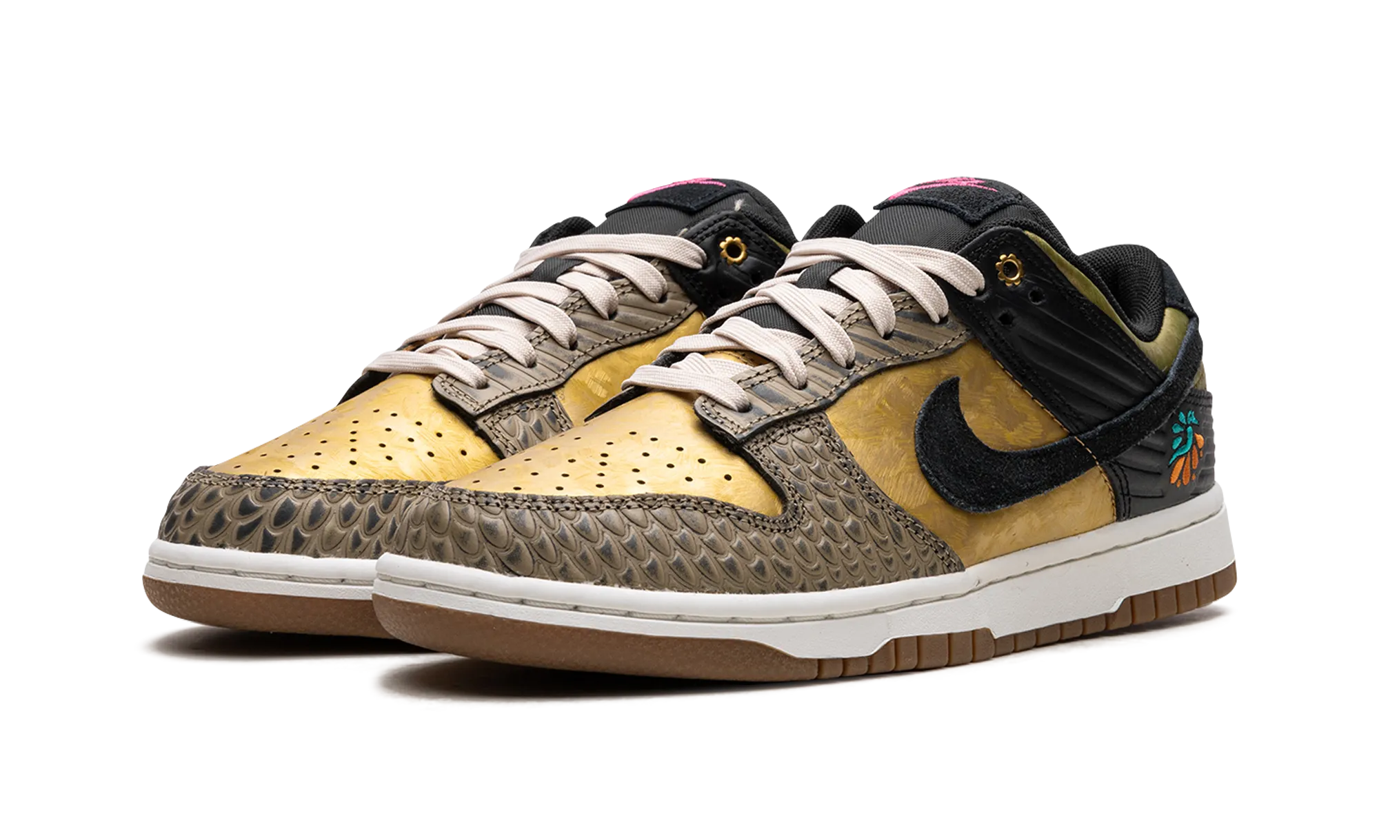Any Occasion Comfortable Experience DUNK LOW WMNS "Dia De Los Muertos"