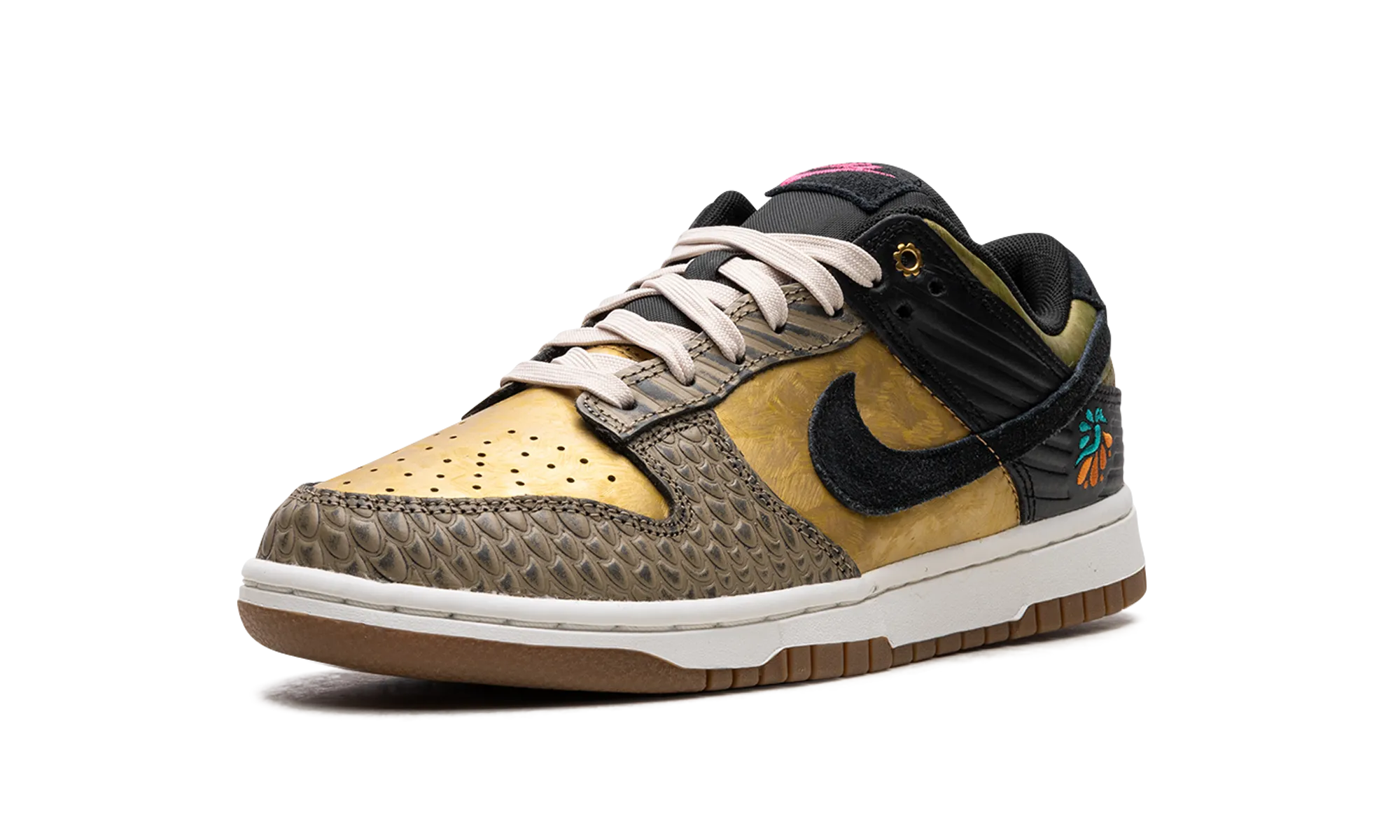 DUNK LOW WMNS "Dia De Los Muertos" Guide Hike