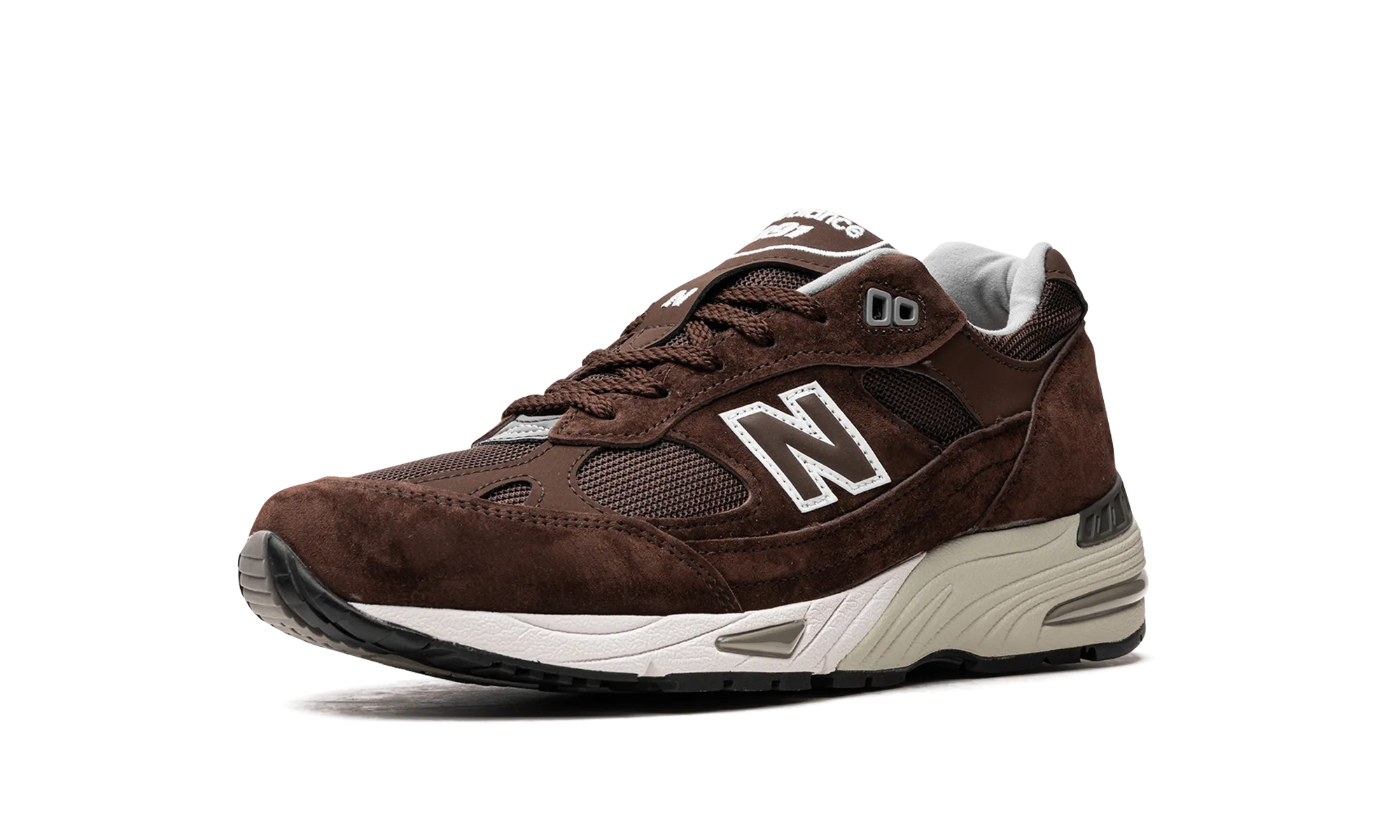 991 "Made in UK - Mocha Brown" Light Travel Everyday Mood