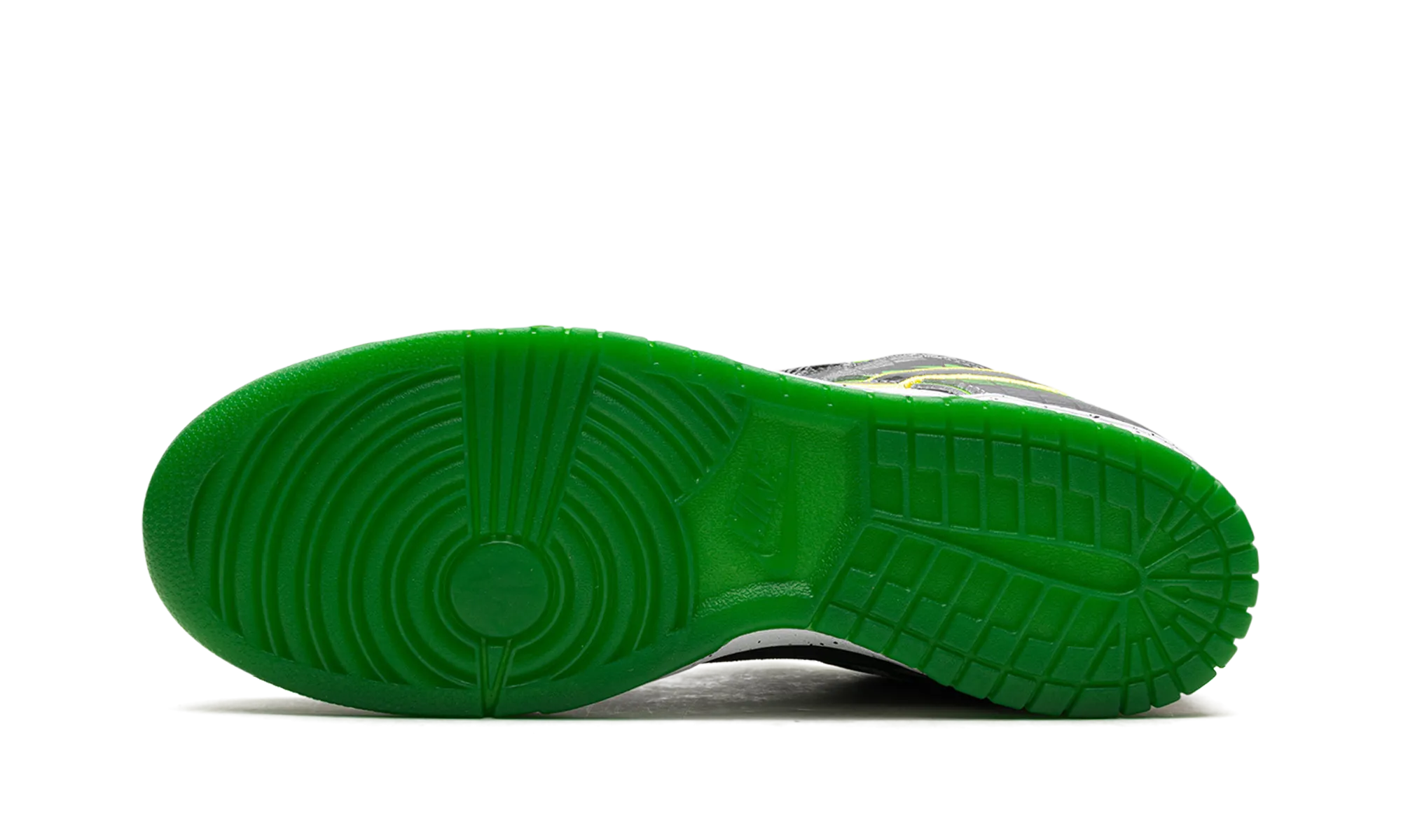 Dunk Low "What the Duck Away University of Oregon PE" Commute Look