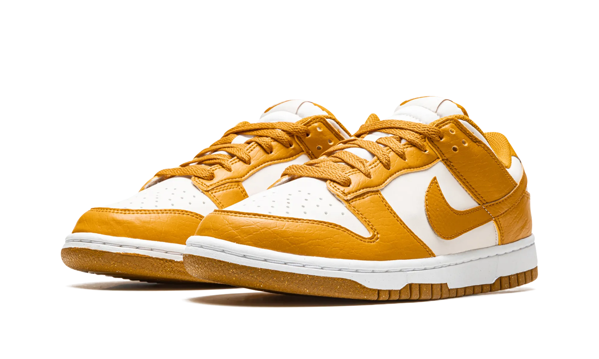 DUNK LO NEXT NATURE MNS WMNS "Gold / Phantom" Shady Step Mountain Hike