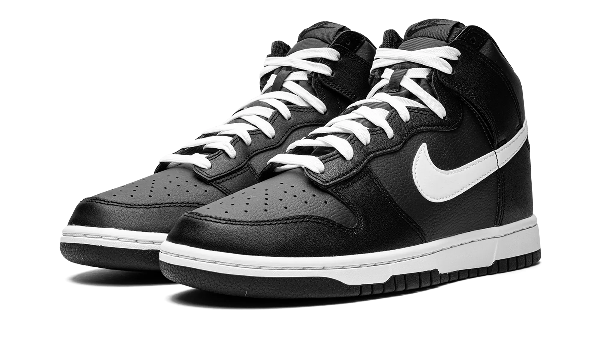 Chic Style Dunk High "Black / White"