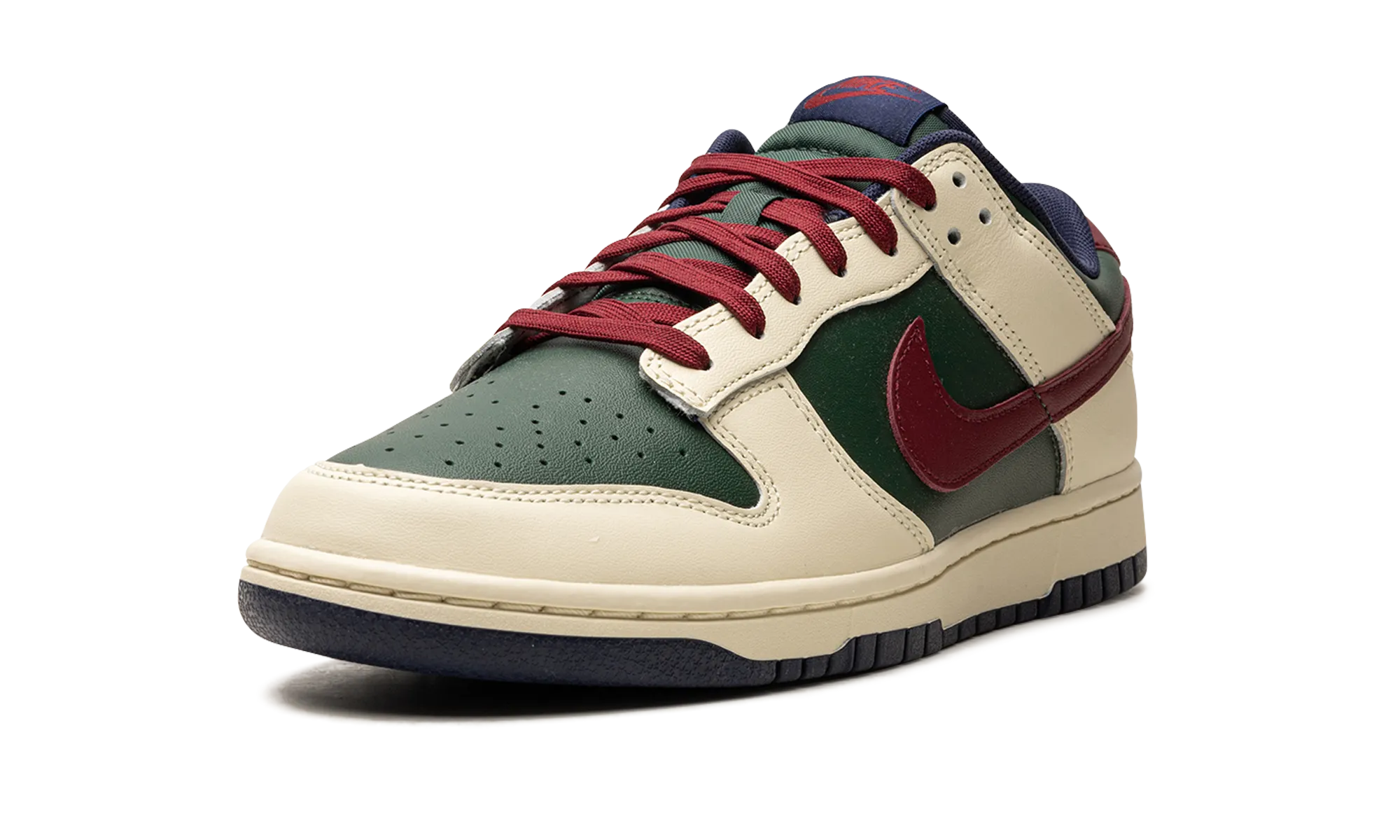 Dunk Low "From Nike, To You" indoor mode Classic Touch