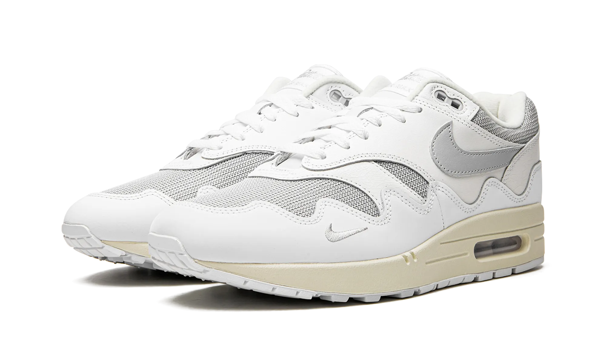 Air Max 1 "Patta - Waves White" Gentle Motion