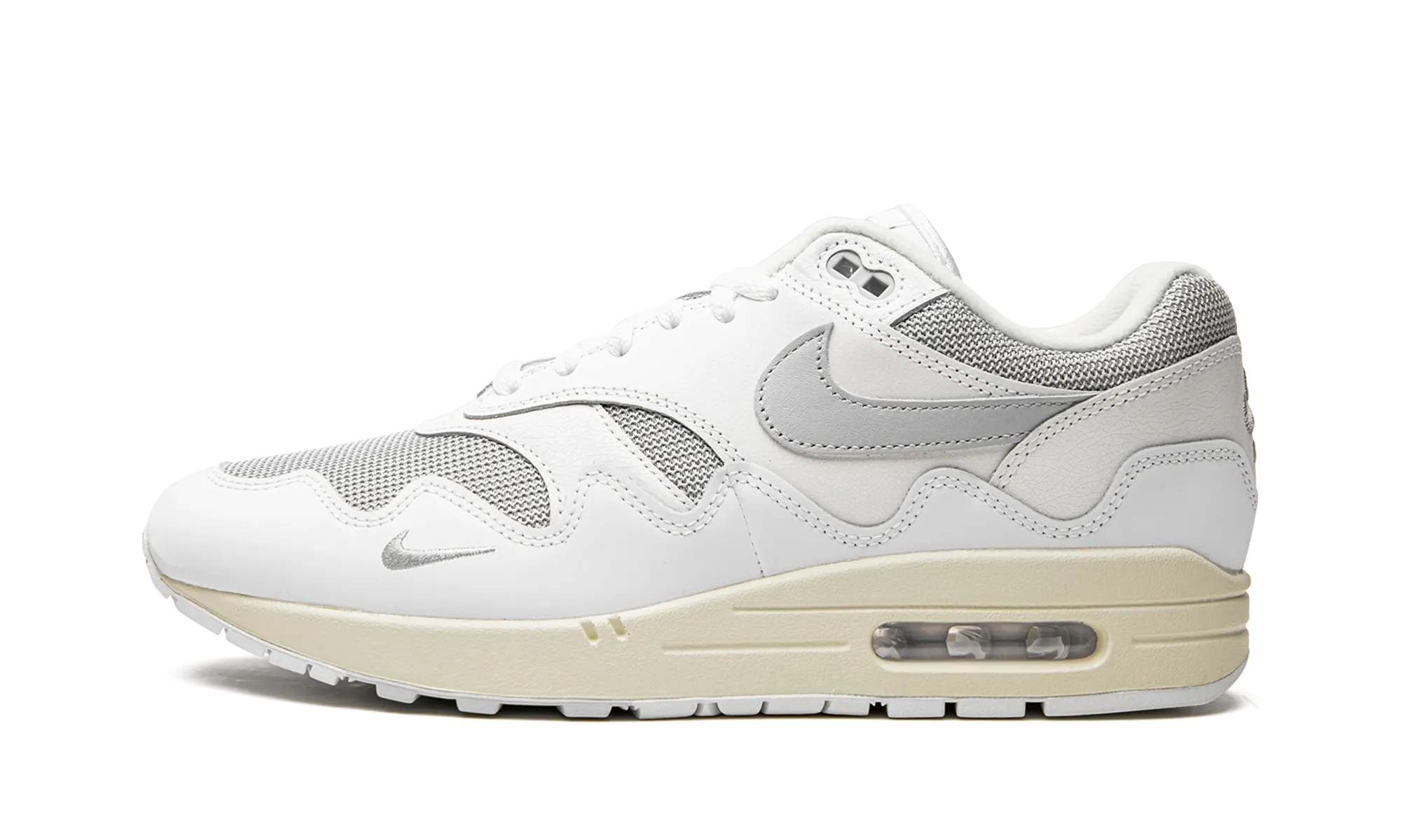 Relaxed Motion Air Max 1 "Patta - Waves White"