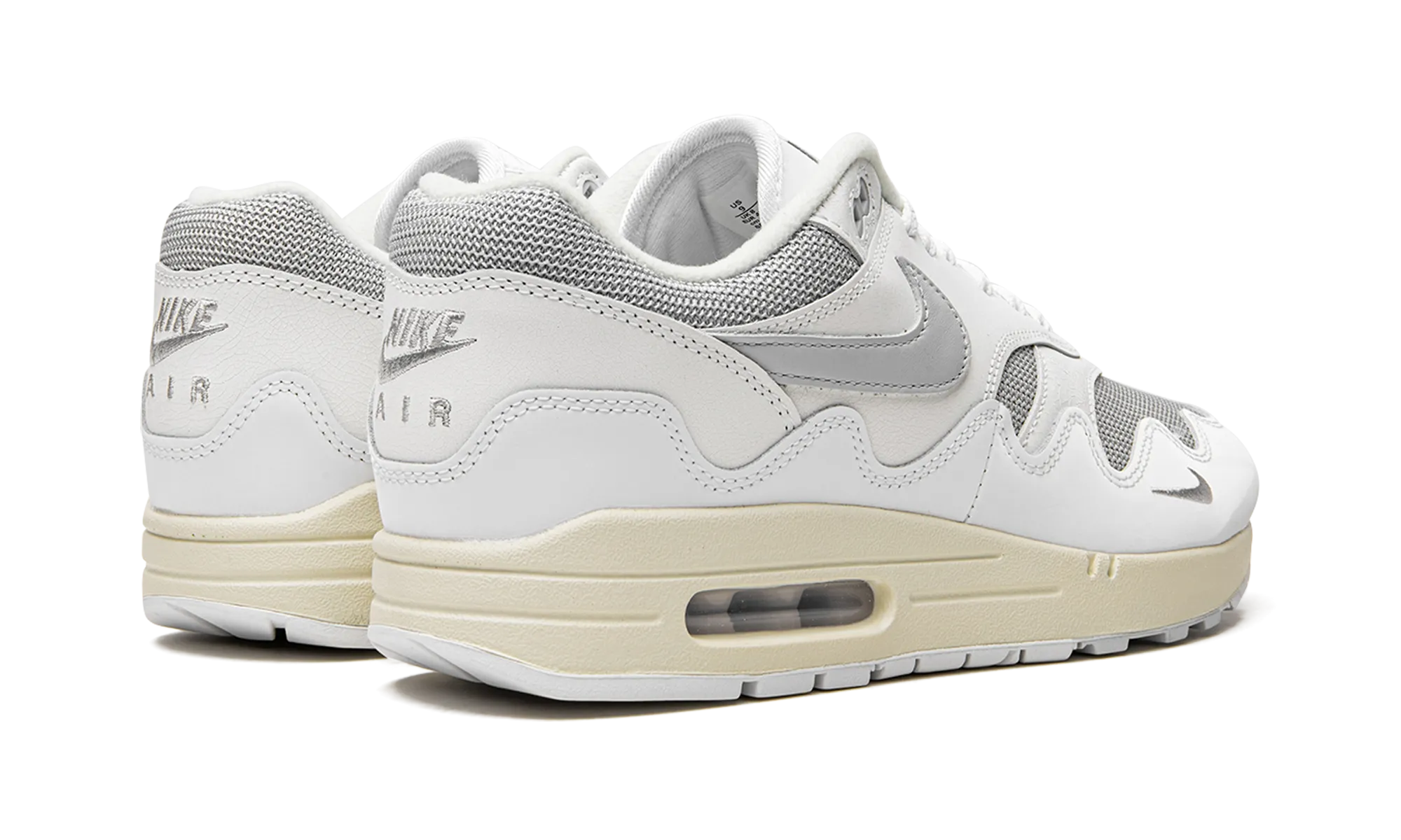 Air Max 1 "Patta - Waves White" Campus Look Effortless Style